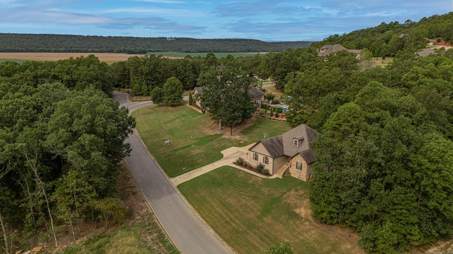 Mountain Ridge - Residential