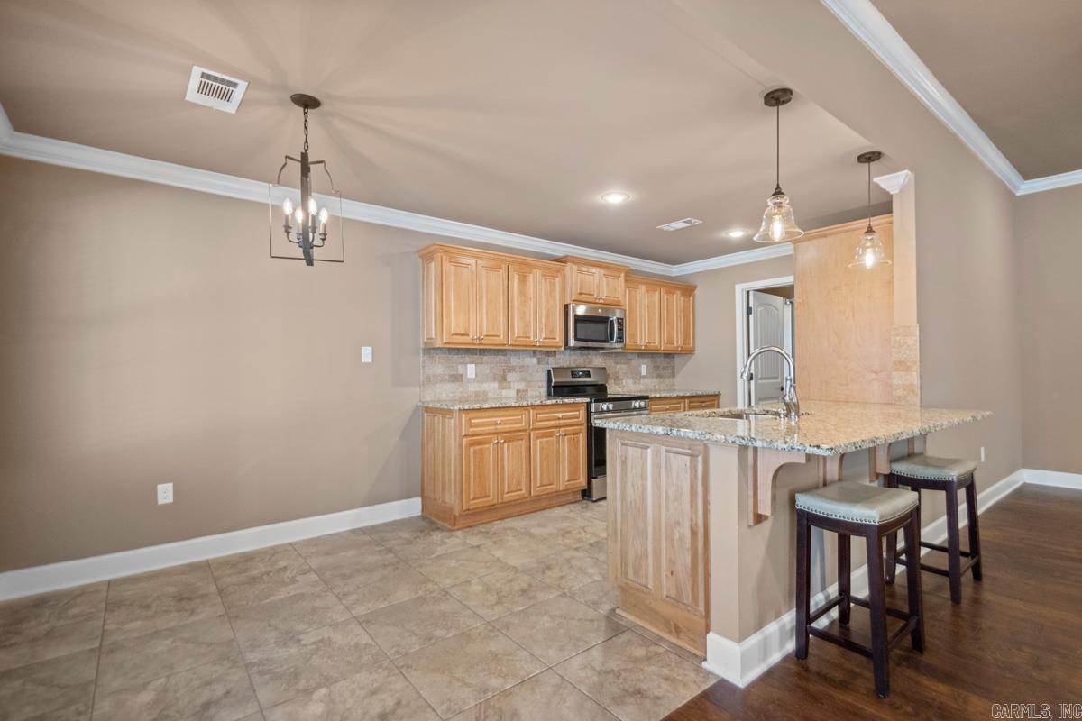 PINEWOOD ESTATES - Residential