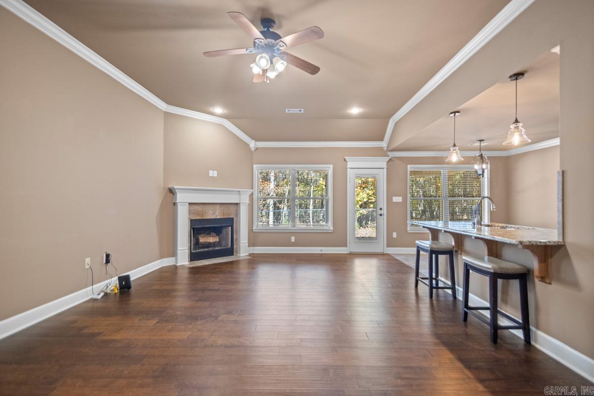 PINEWOOD ESTATES - Residential