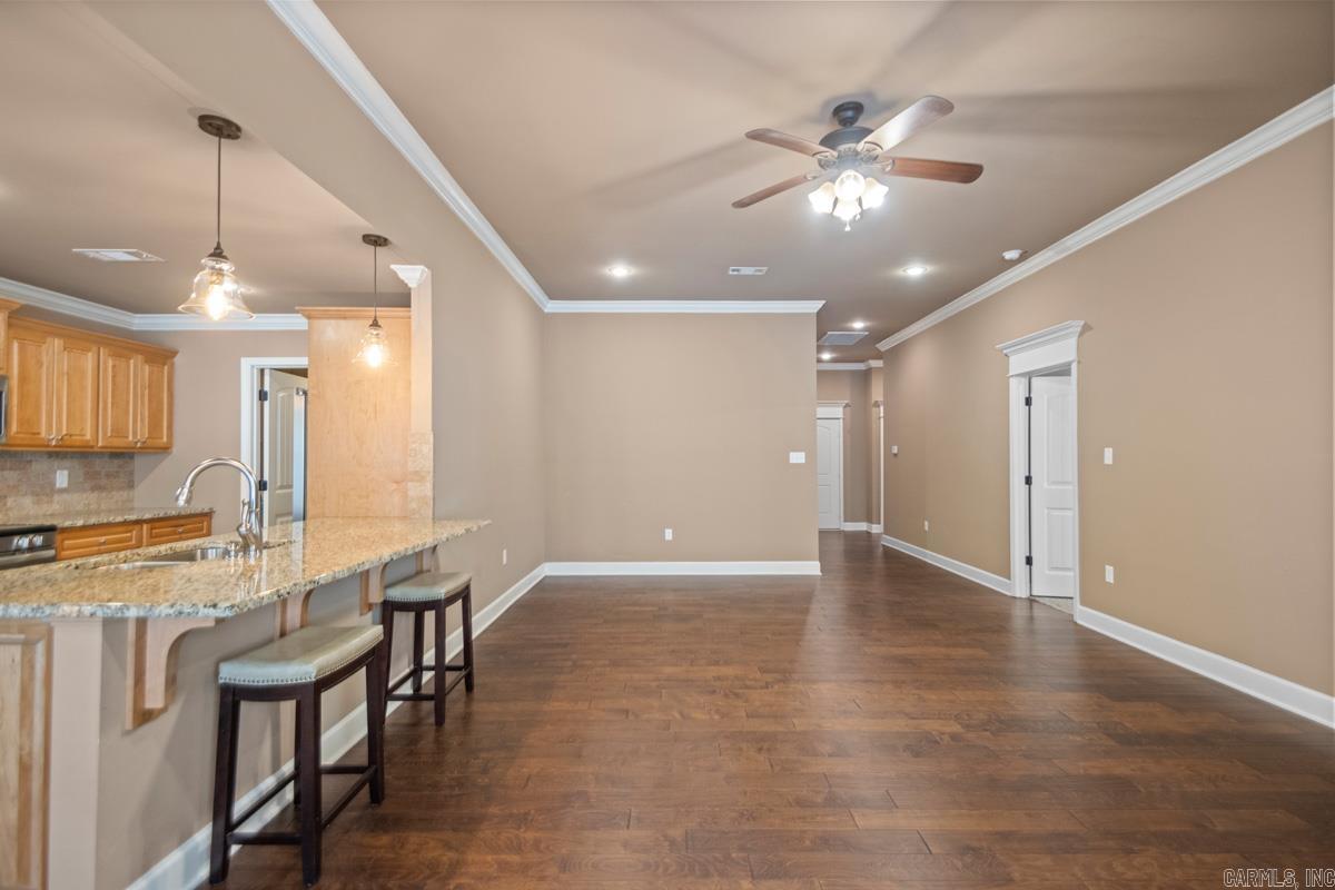 PINEWOOD ESTATES - Residential