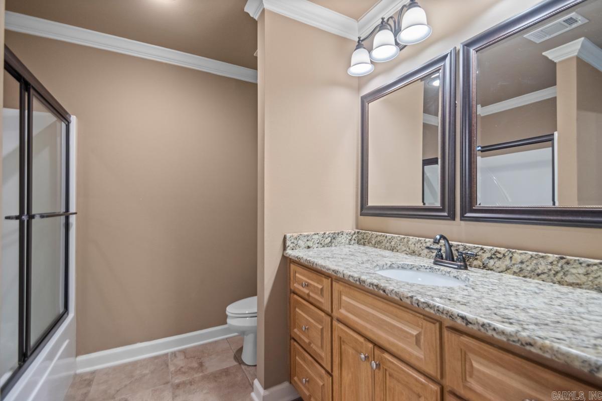 PINEWOOD ESTATES - Residential