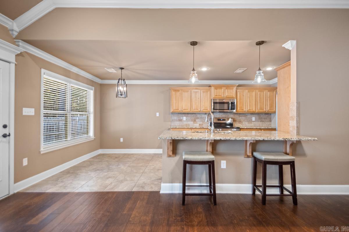 PINEWOOD ESTATES - Residential