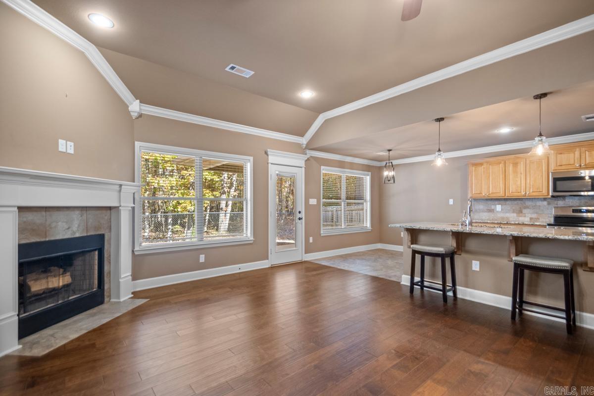 PINEWOOD ESTATES - Residential