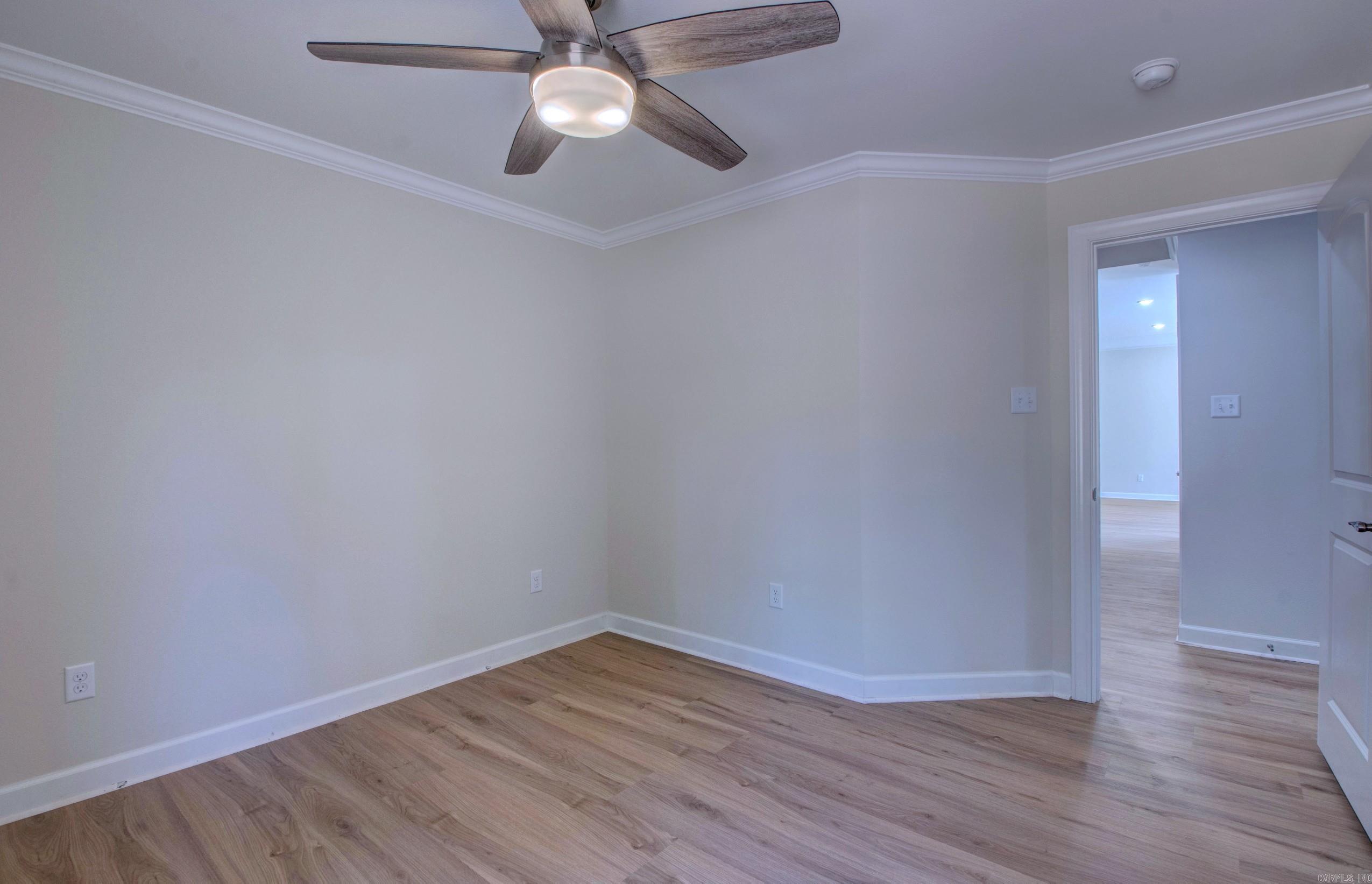 MAJESTIC POINTE - Residential