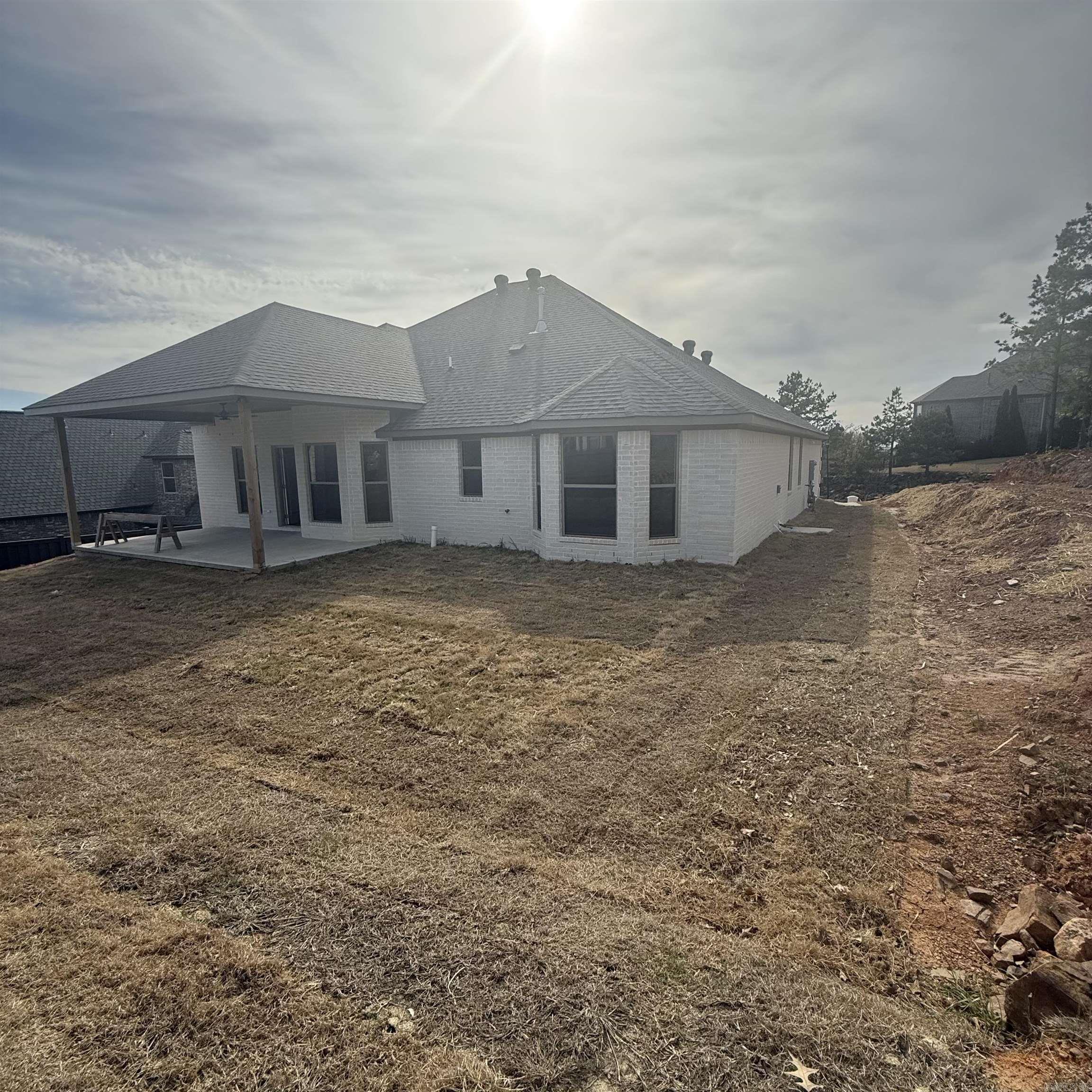 MAJESTIC POINTE - Residential