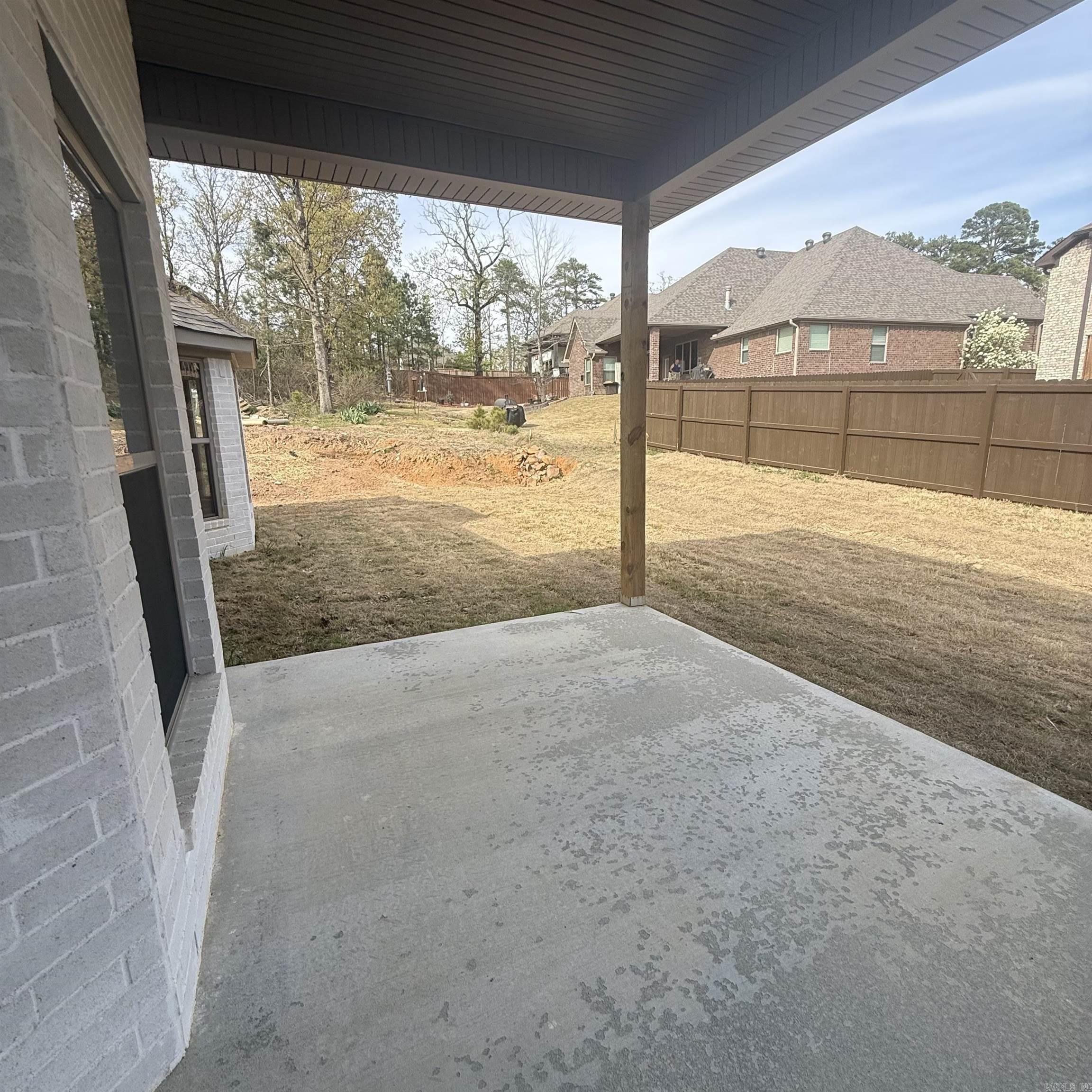 MAJESTIC POINTE - Residential