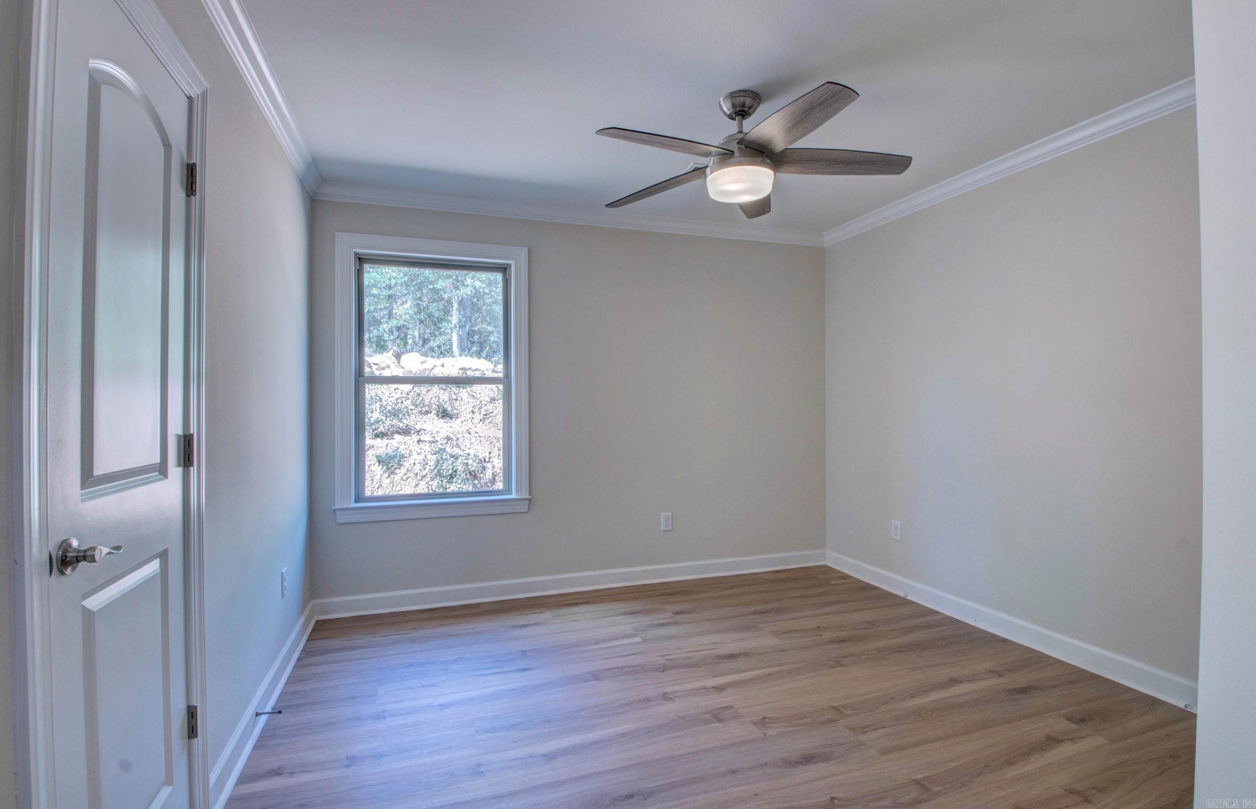 MAJESTIC POINTE - Residential