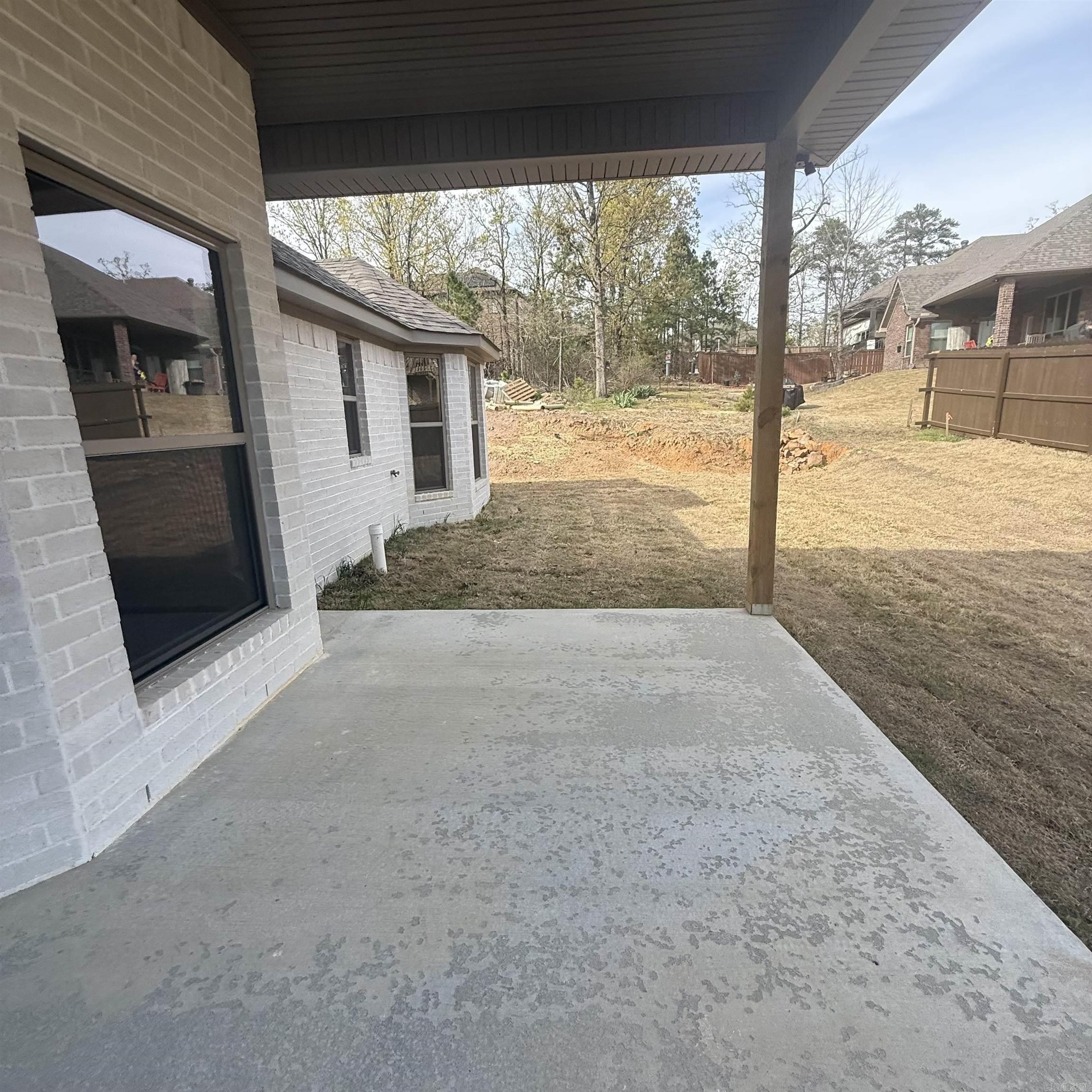 MAJESTIC POINTE - Residential