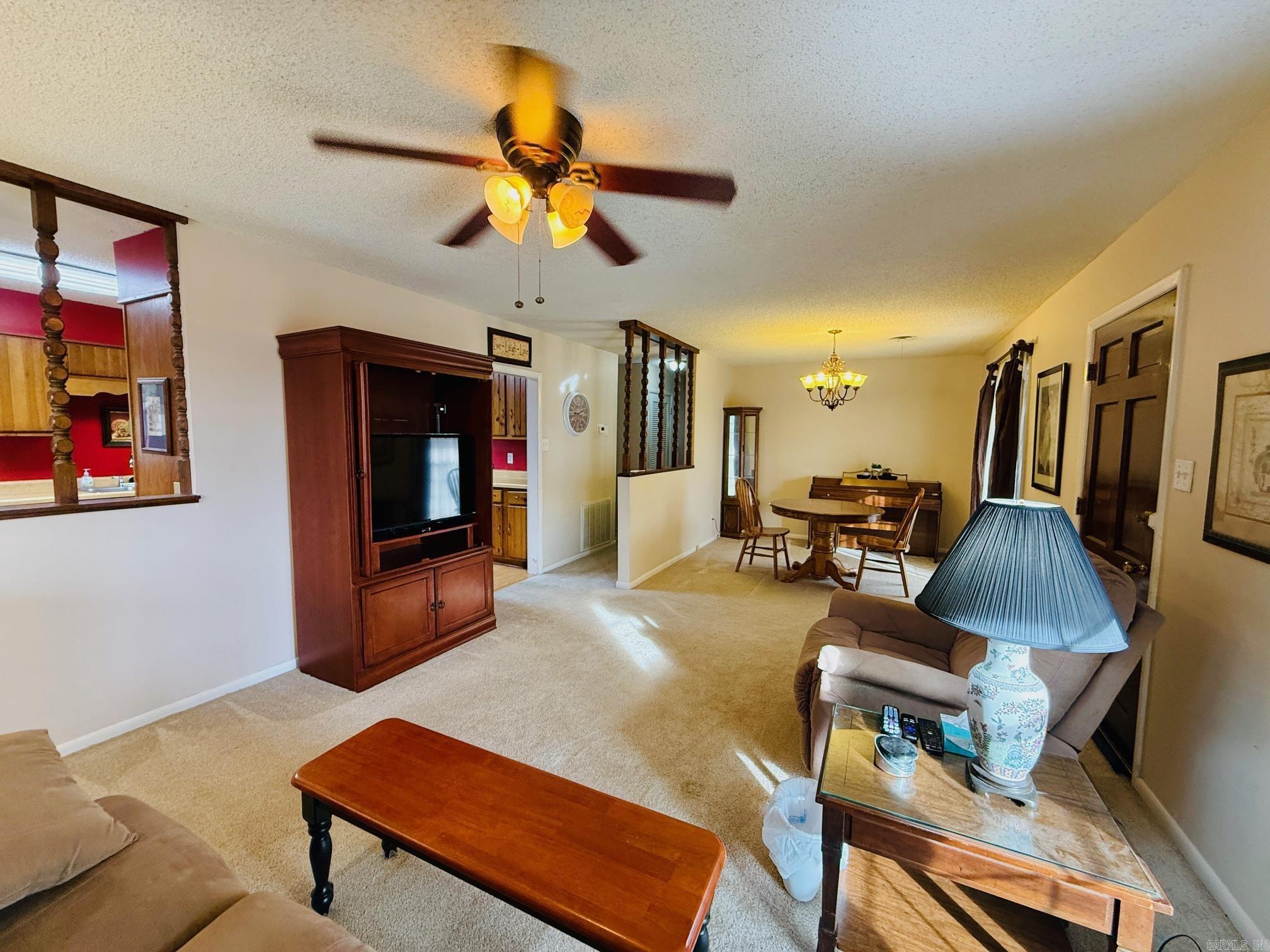 HOLIDAY PARK - Residential