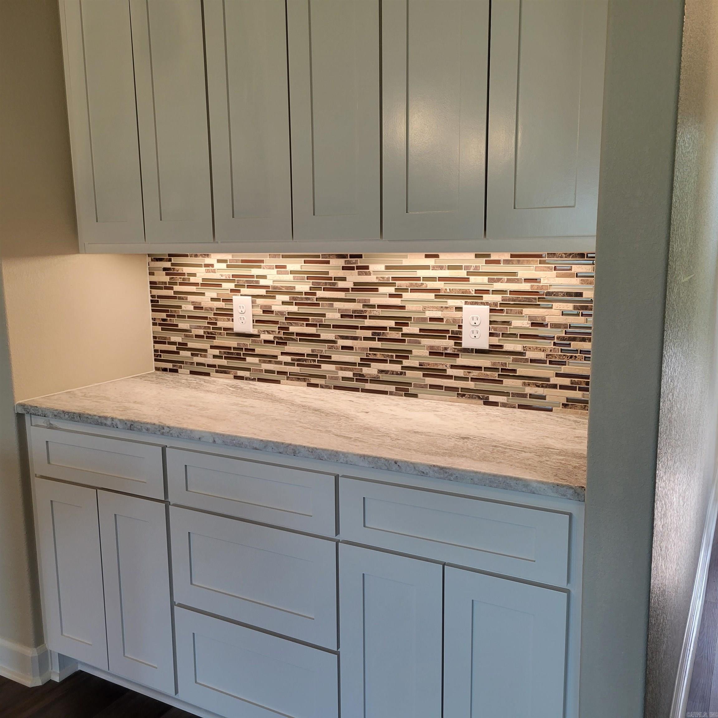 WINCHESTER ESTATES - Residential