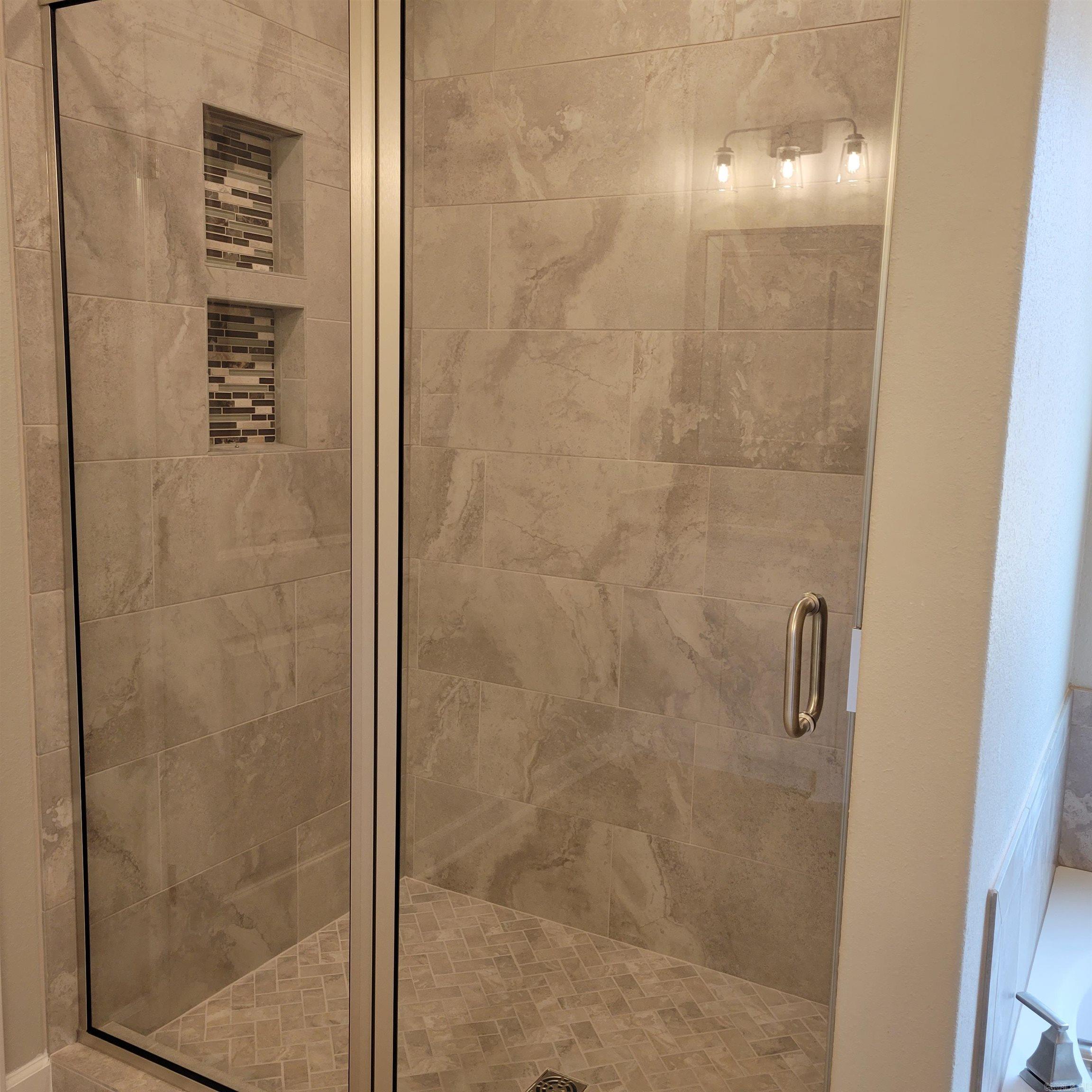 WINCHESTER ESTATES - Residential