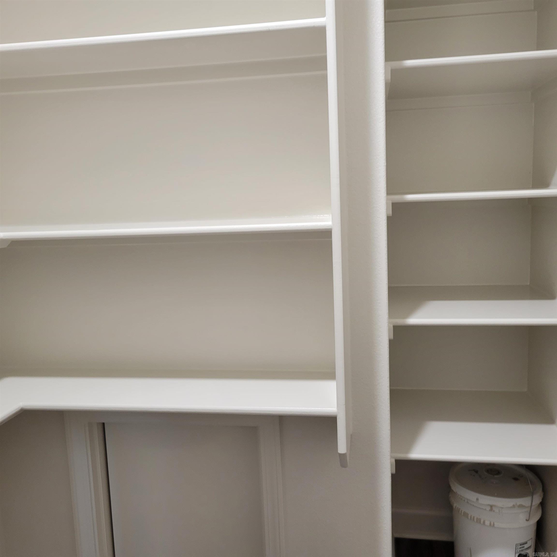 WINCHESTER ESTATES - Residential