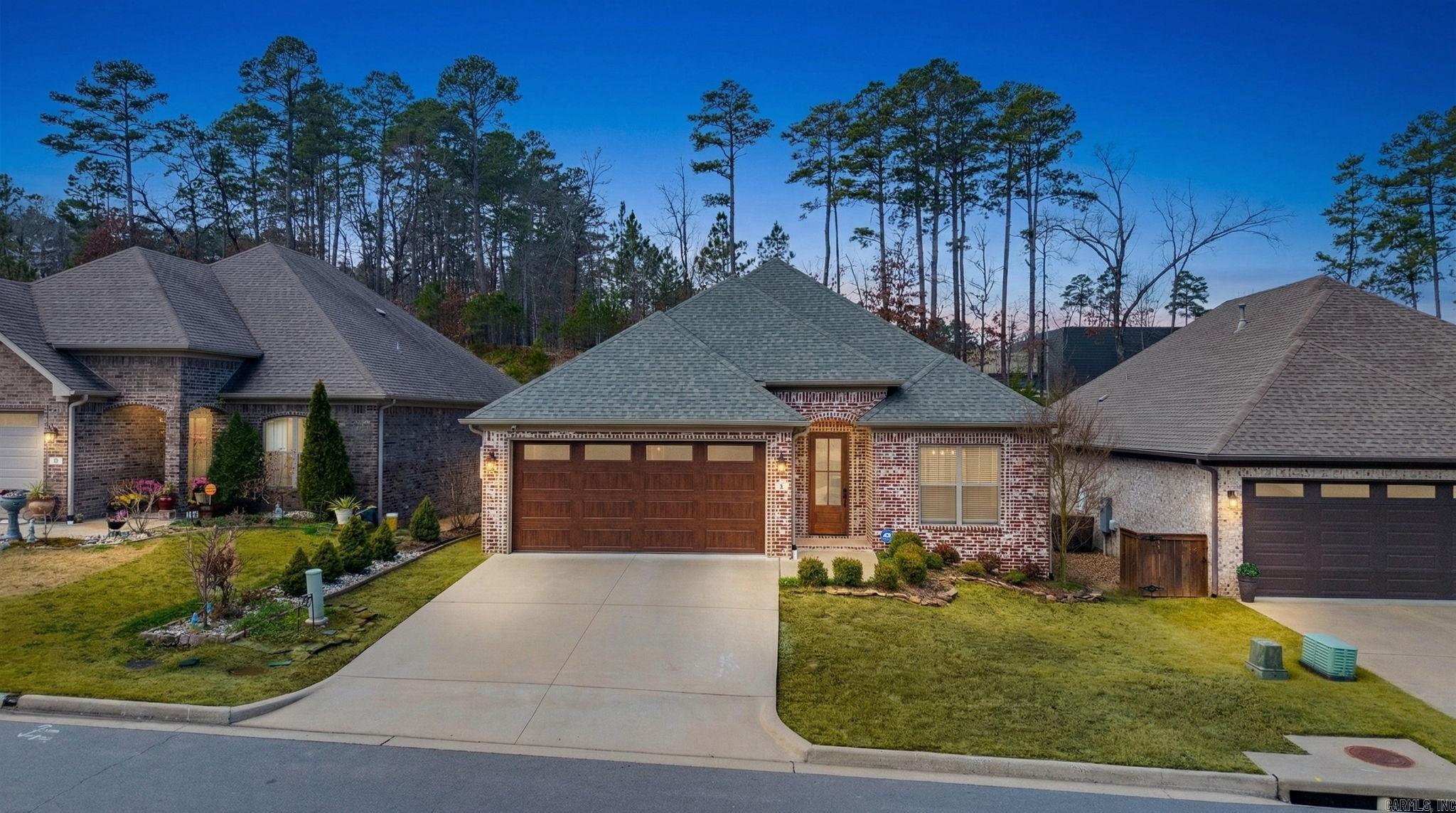 PIPER LANE - Residential