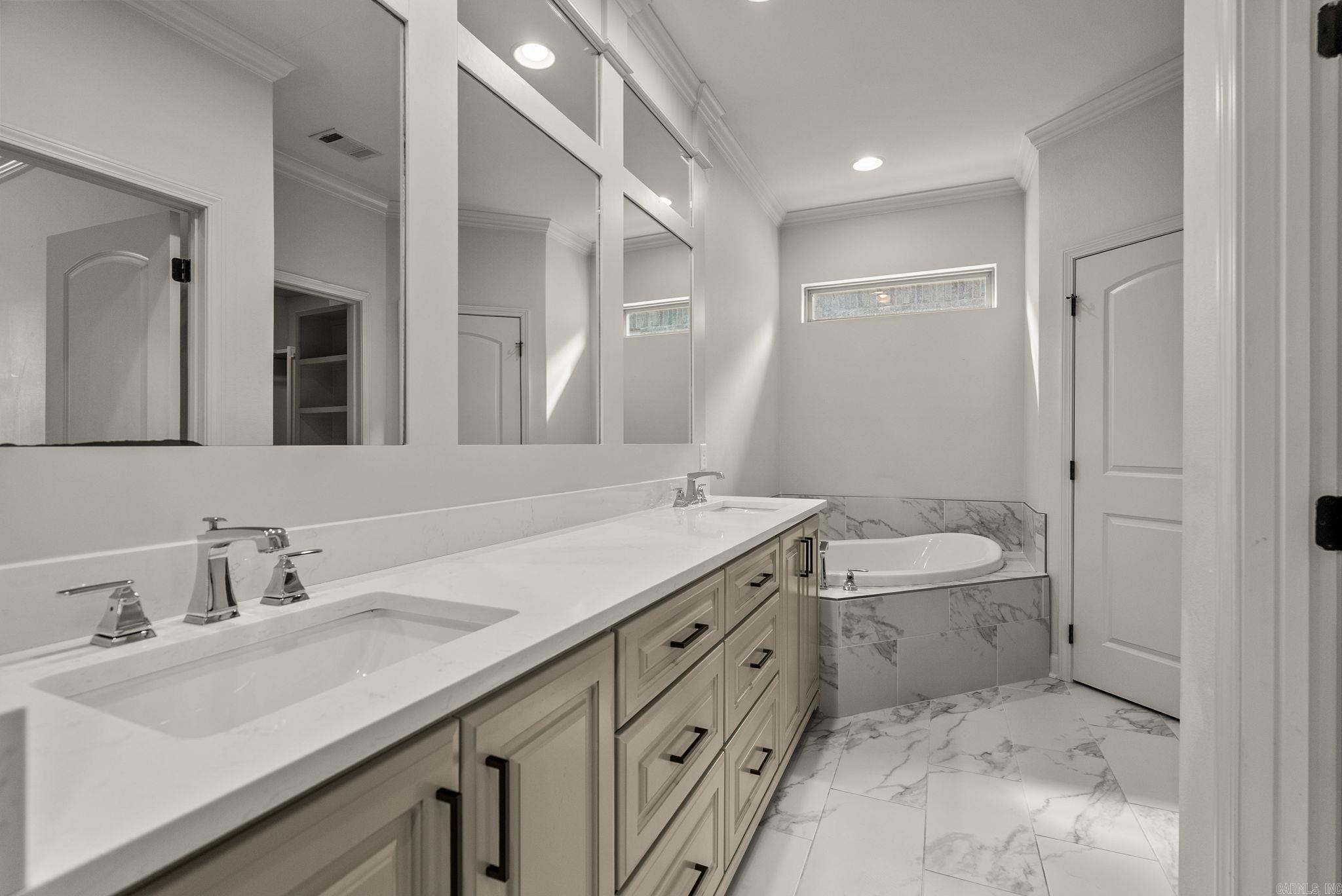 PIPER LANE - Residential