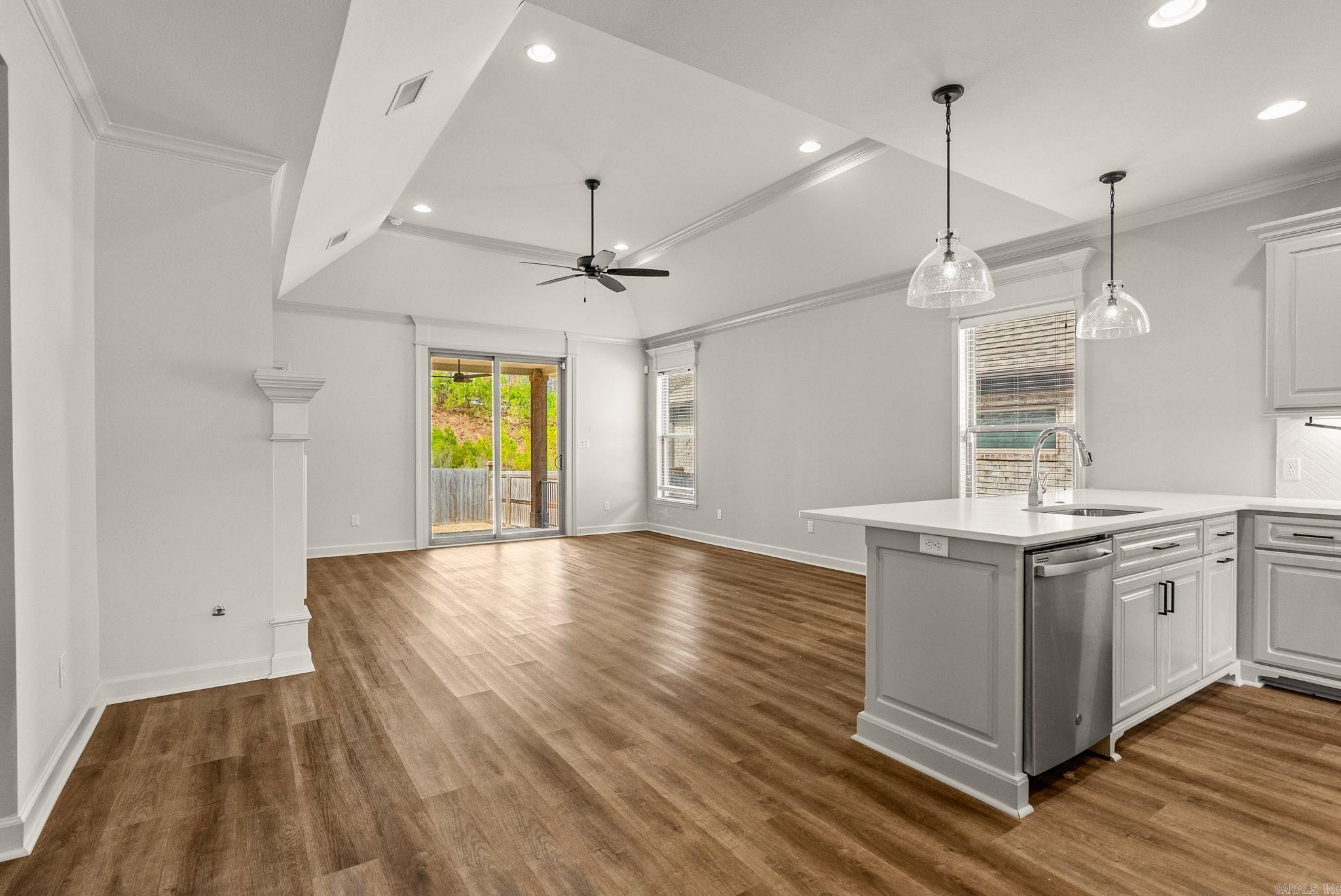 PIPER LANE - Residential