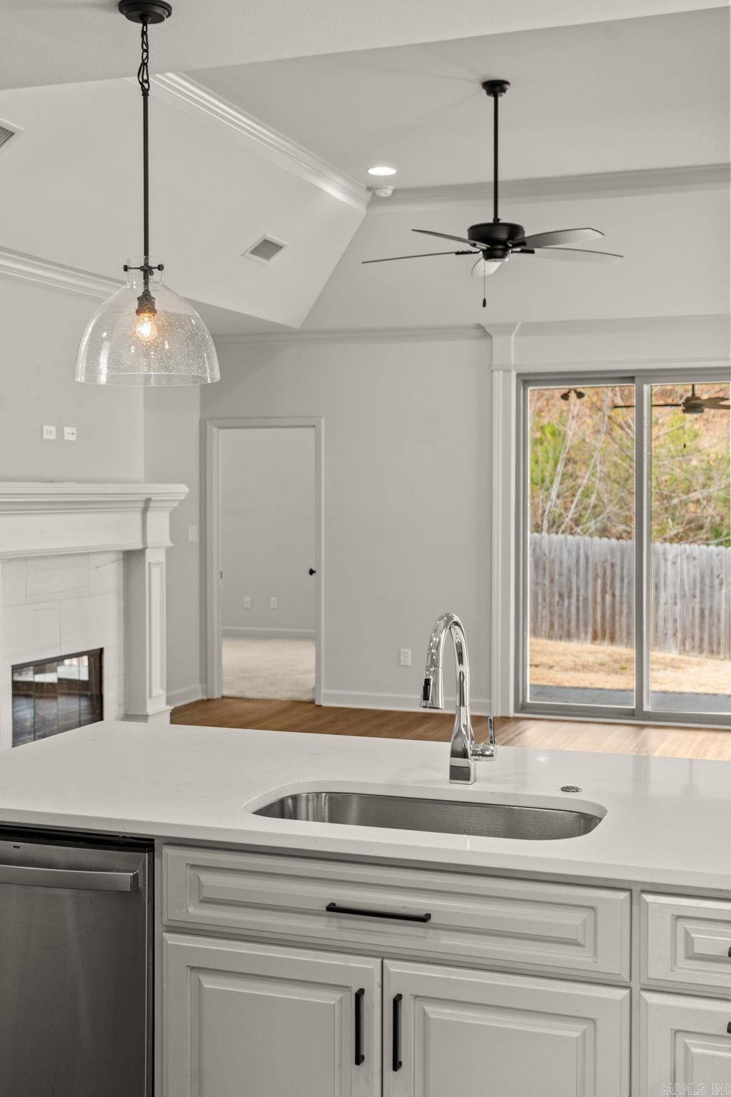 PIPER LANE - Residential