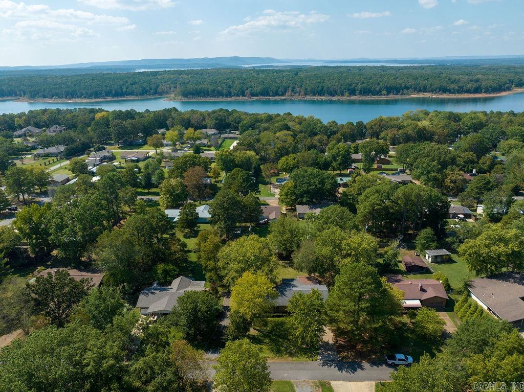 LAKESHORE HEIGHTS - Residential