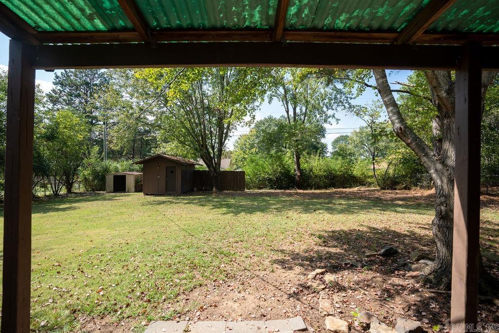 LAKESHORE HEIGHTS - Residential