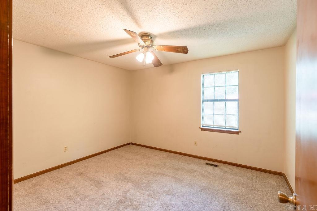 LAKESHORE HEIGHTS - Residential