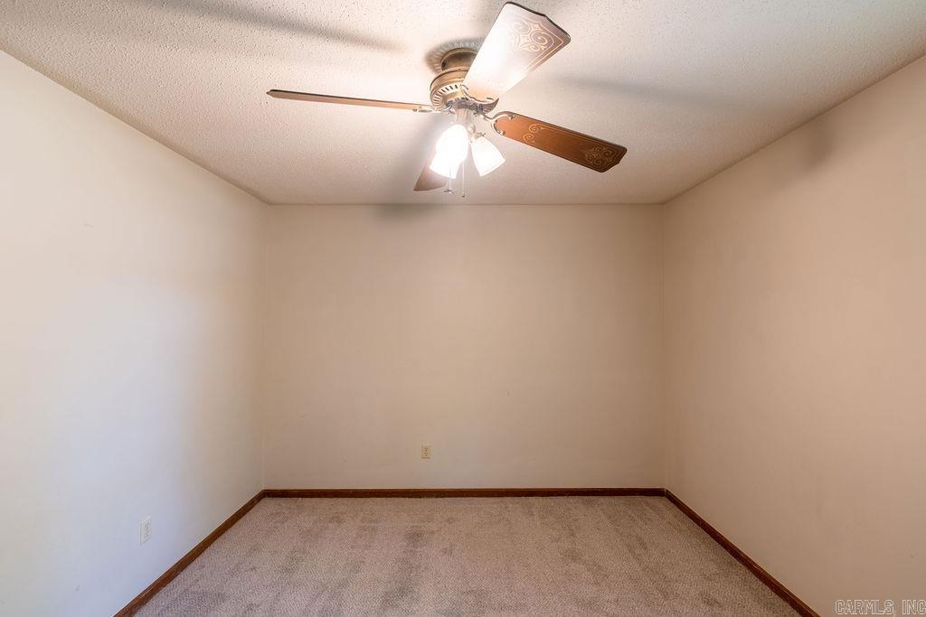 LAKESHORE HEIGHTS - Residential