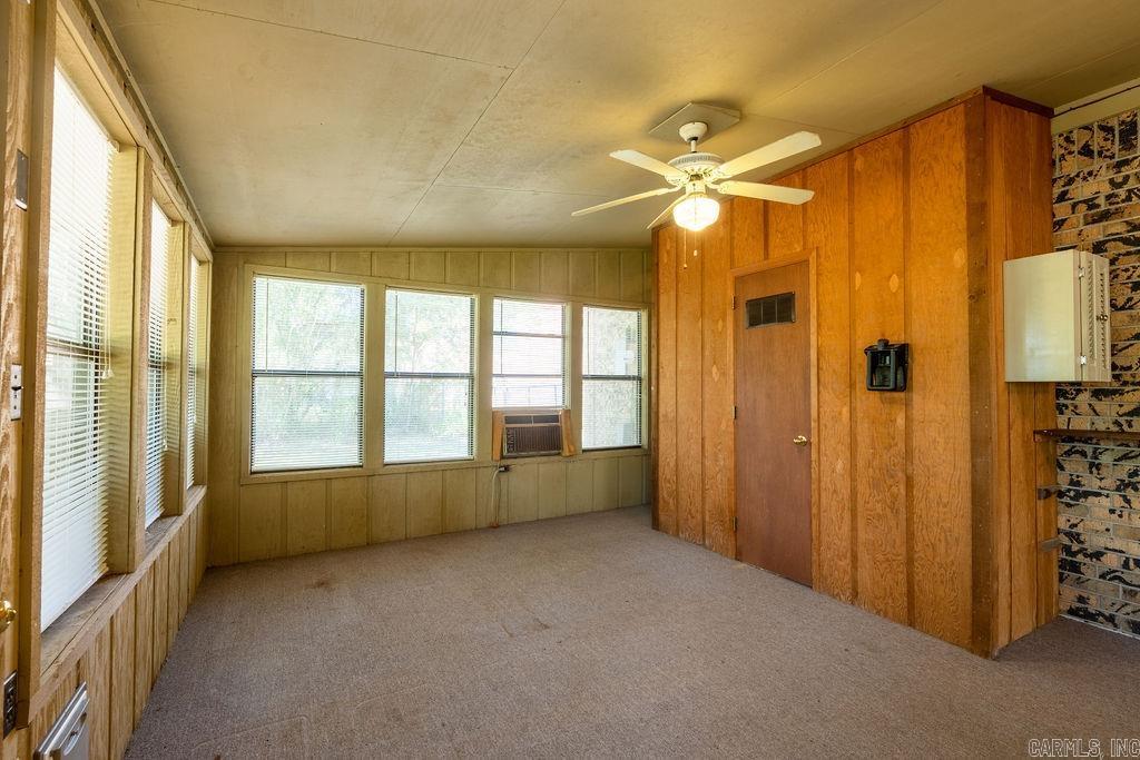 LAKESHORE HEIGHTS - Residential