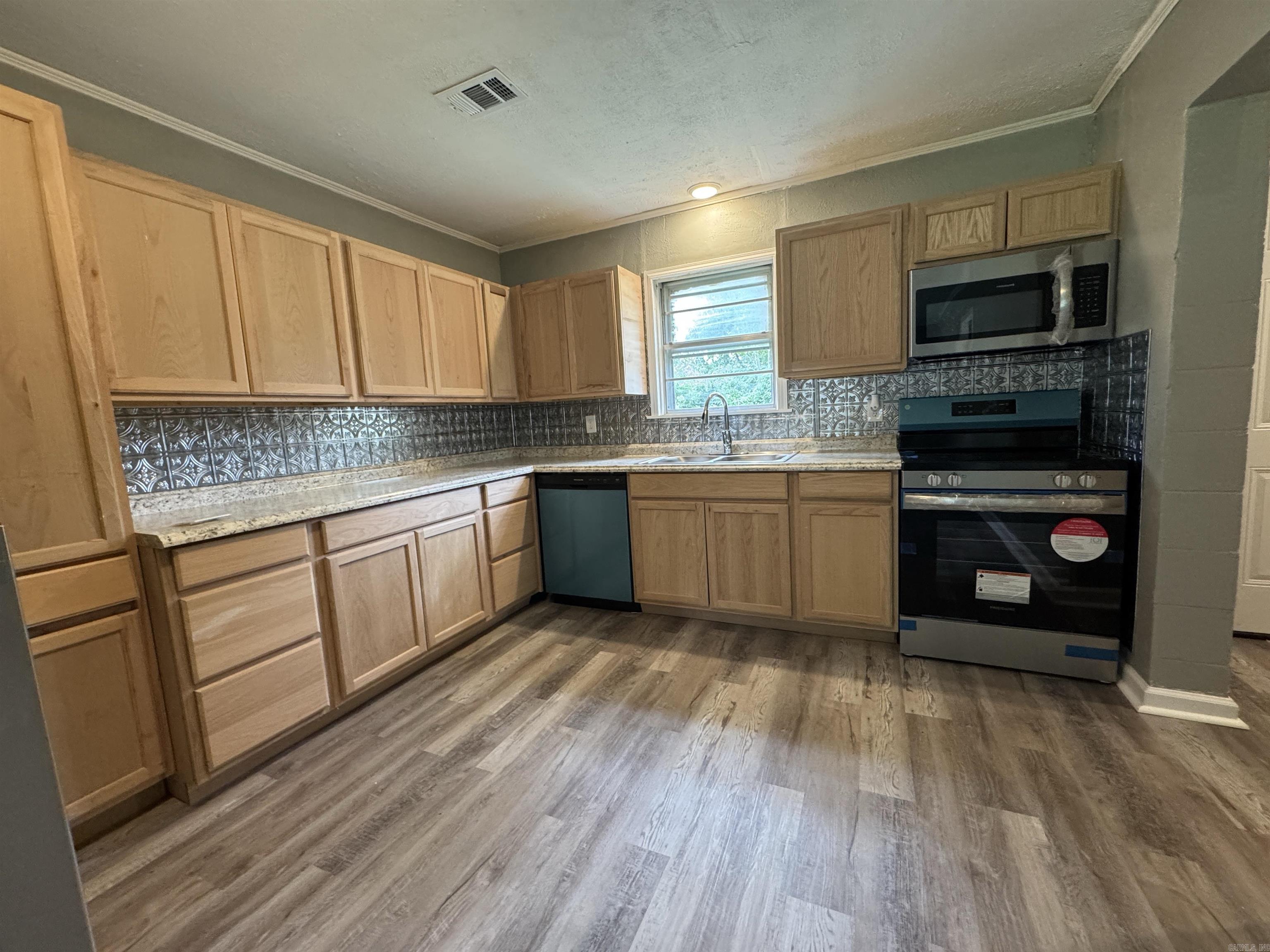 KINGWOOD ADD - Residential