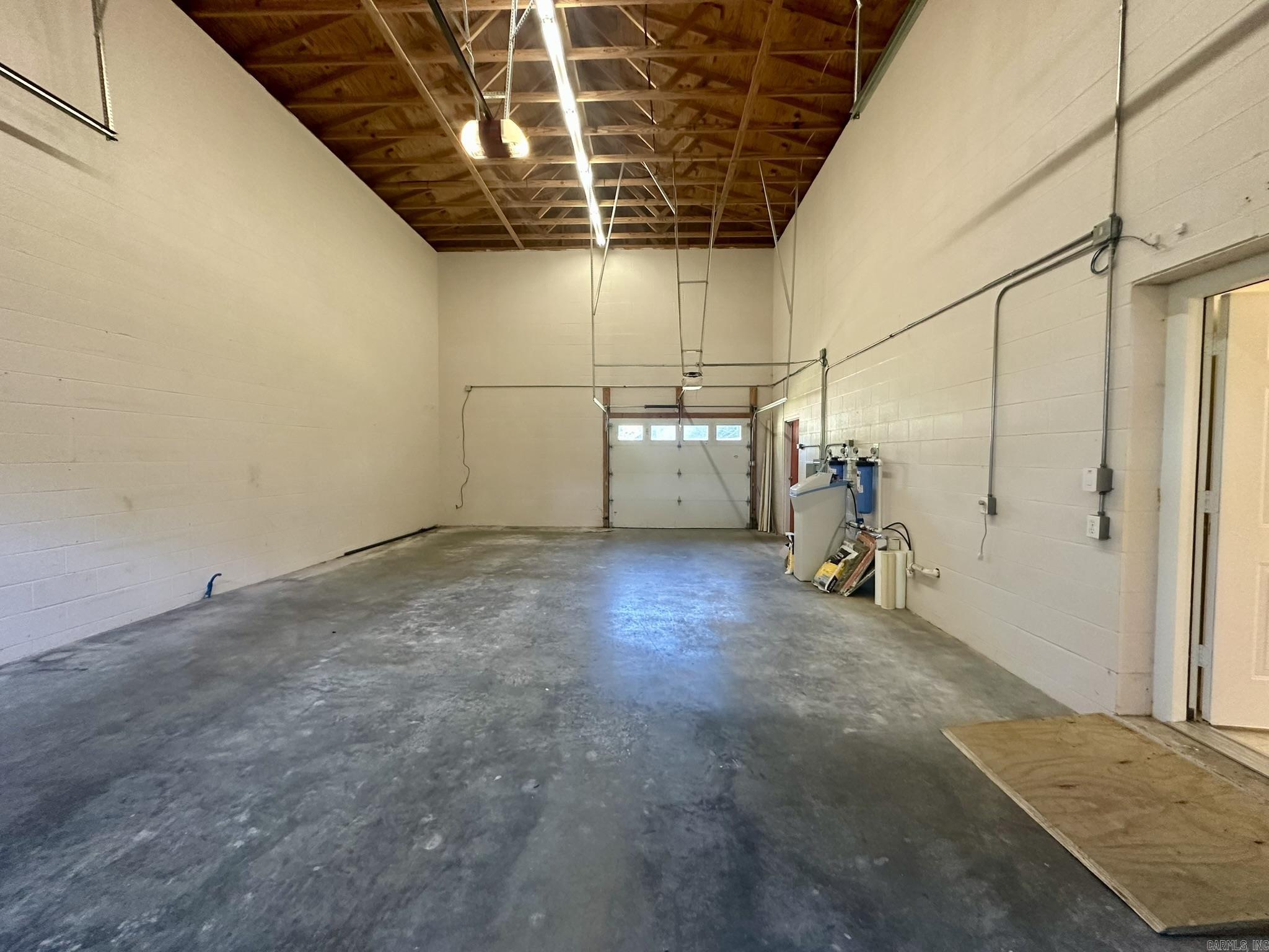 HAMBURG UNPLATTED - Residential