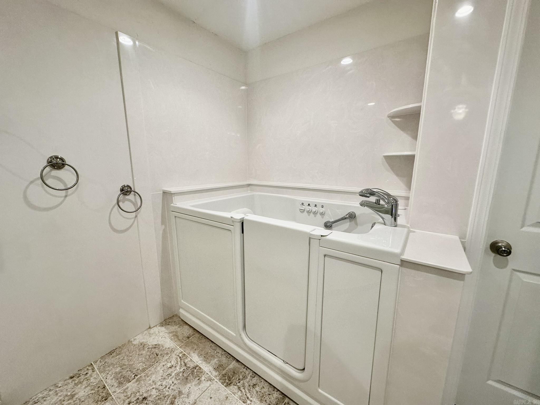 HAMBURG UNPLATTED - Residential