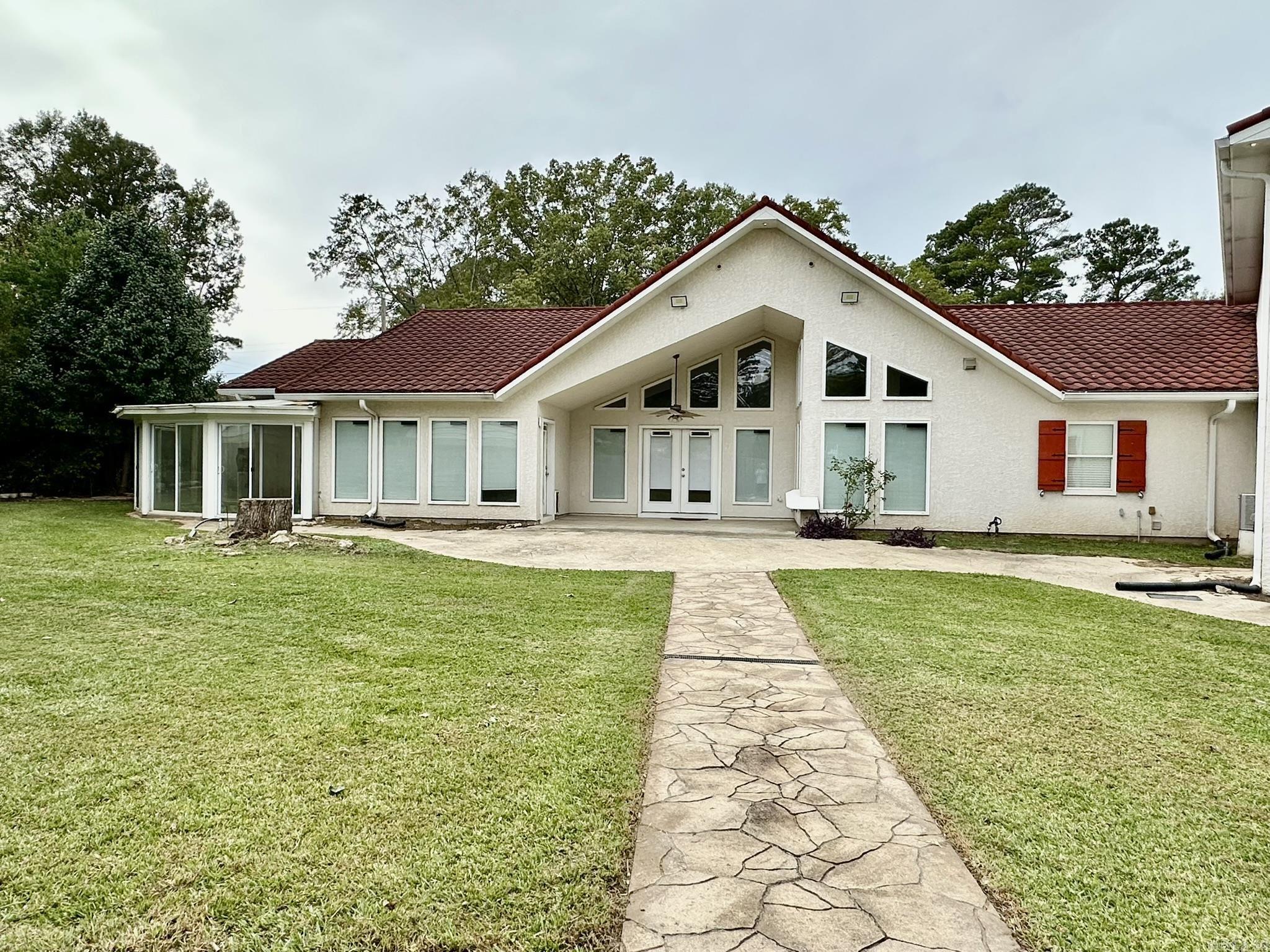 HAMBURG UNPLATTED - Residential