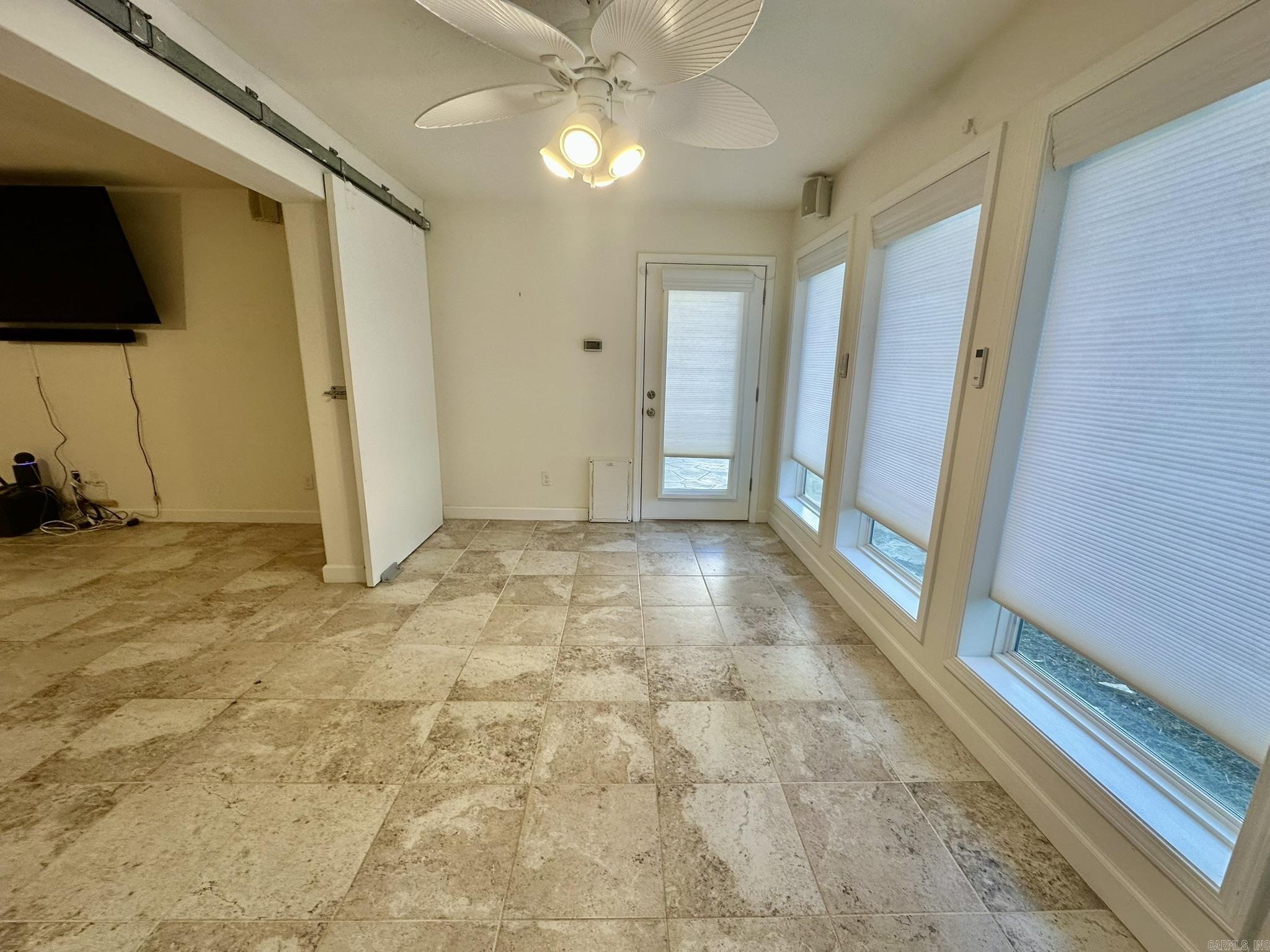 HAMBURG UNPLATTED - Residential