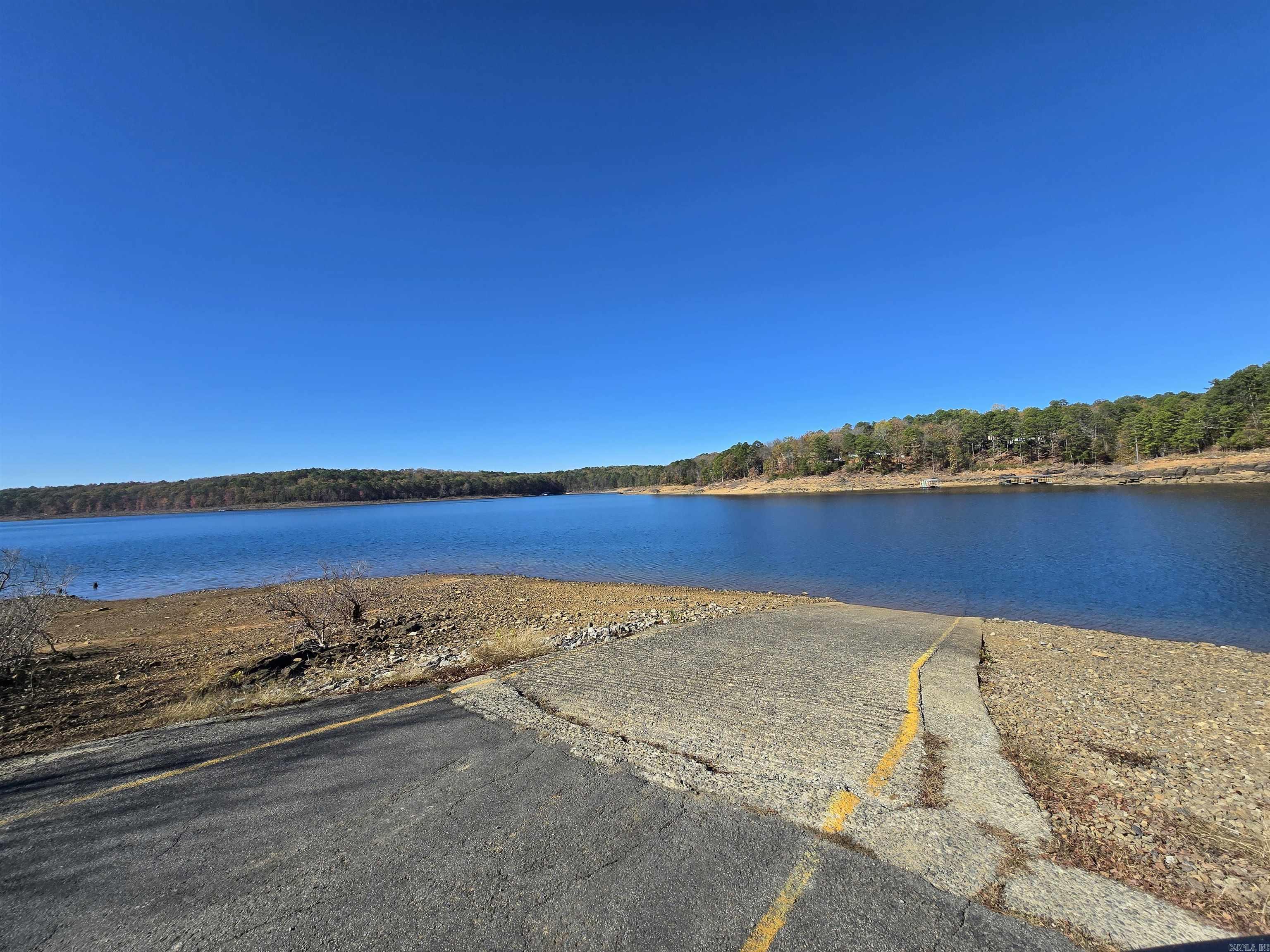 Mills Point - Lake - Residential