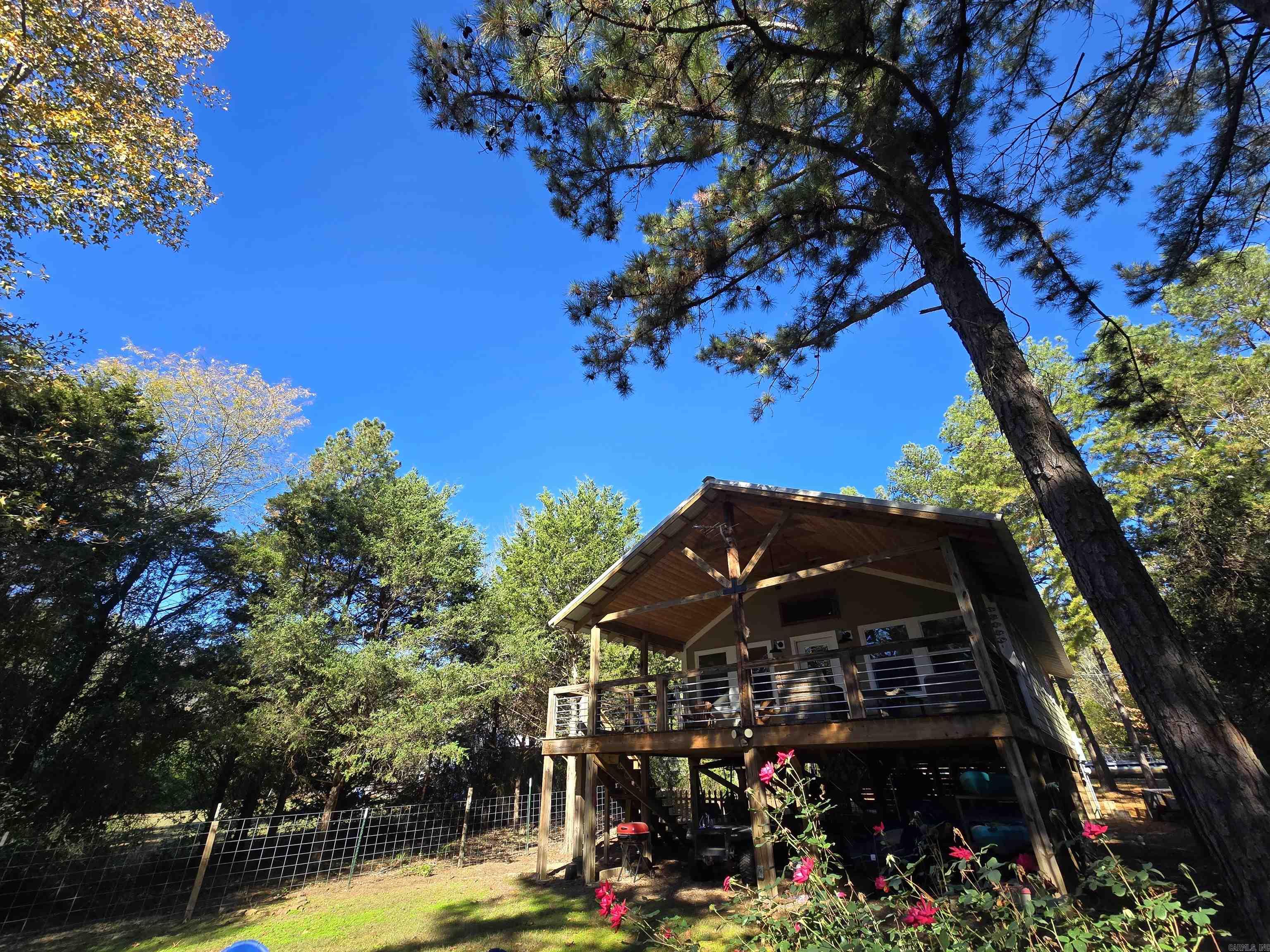 Mills Point - Lake - Residential