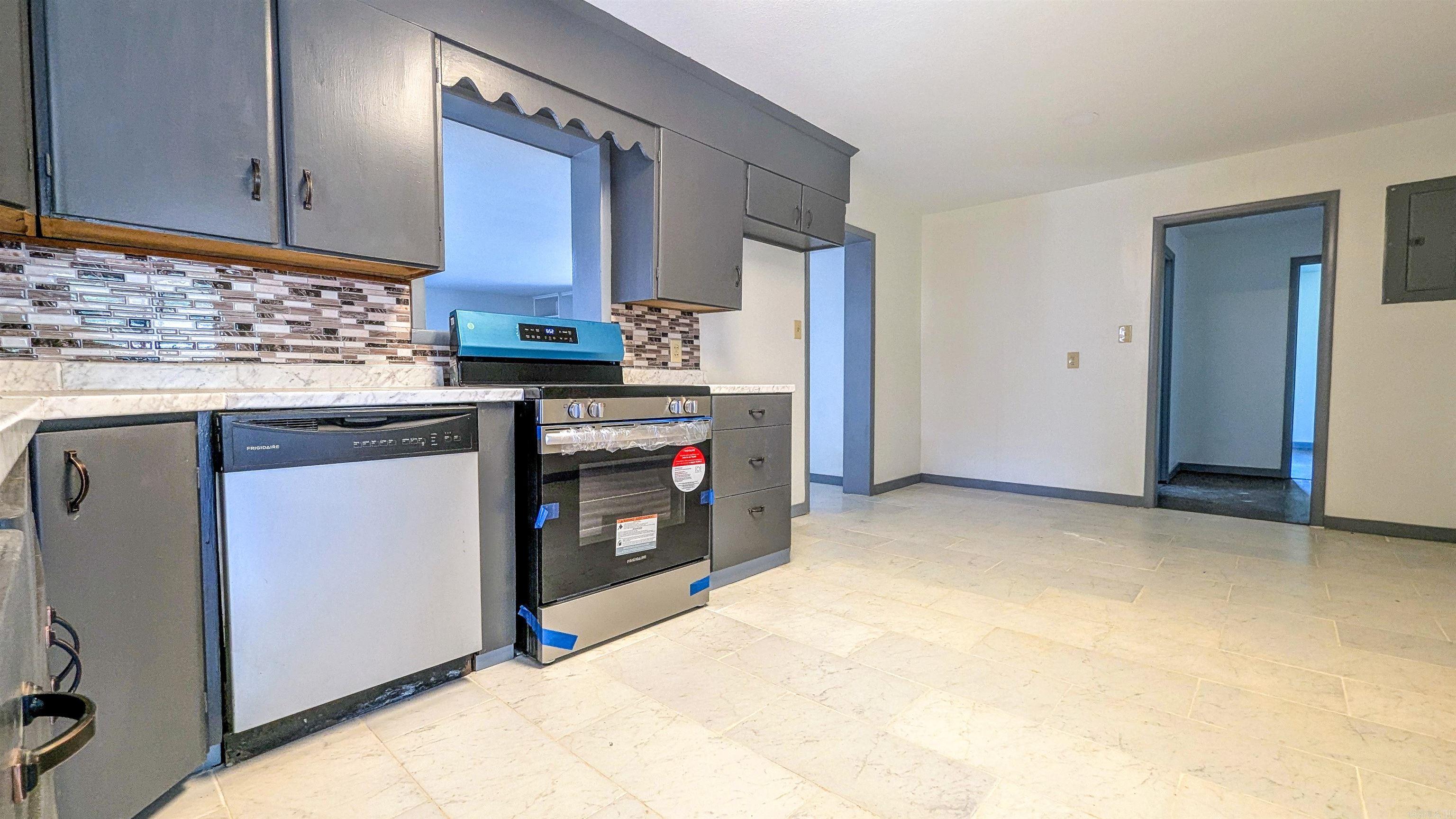 Hollingsworth - Residential