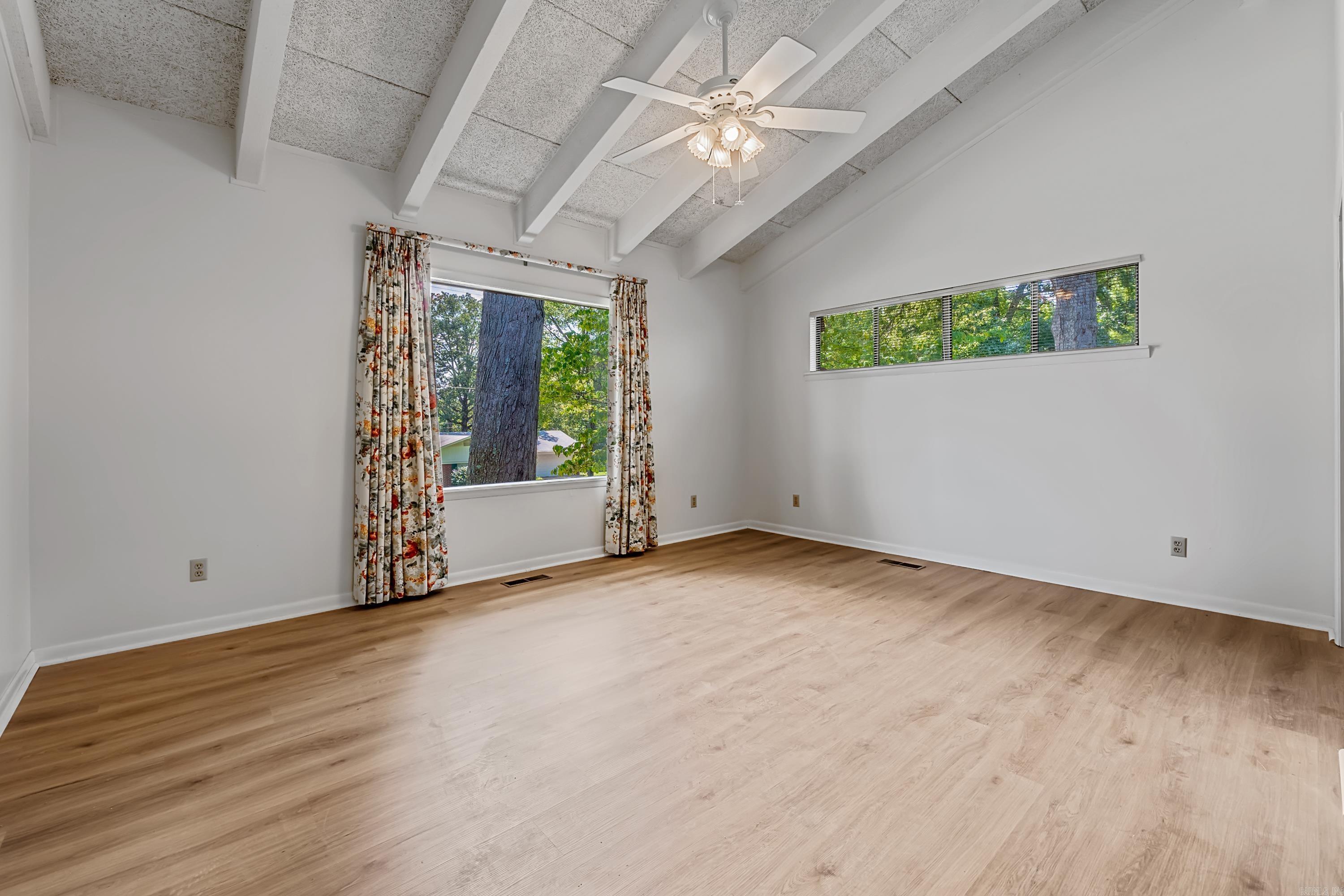 COUNTRY CLUB PARK - Residential