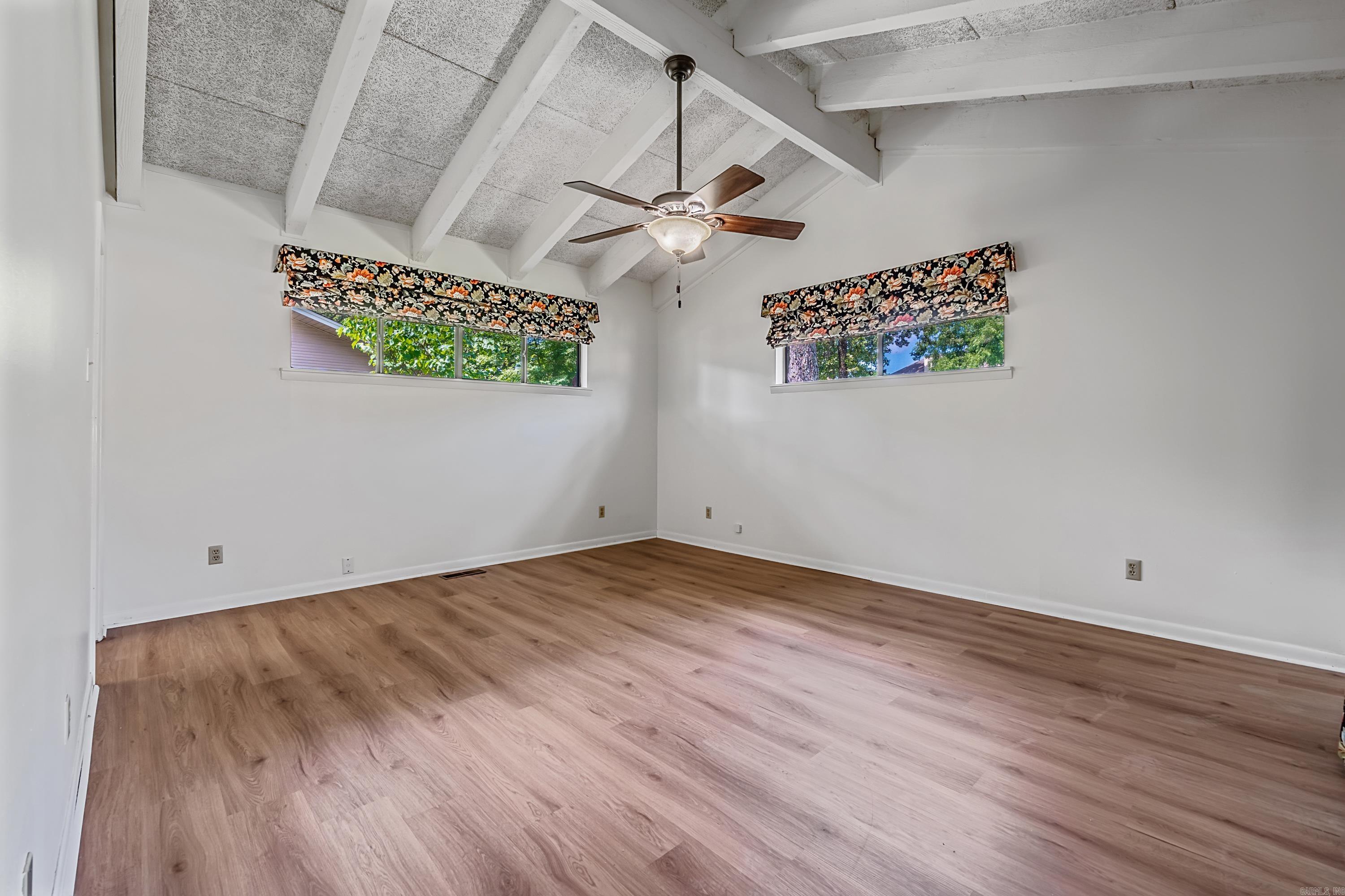 COUNTRY CLUB PARK - Residential