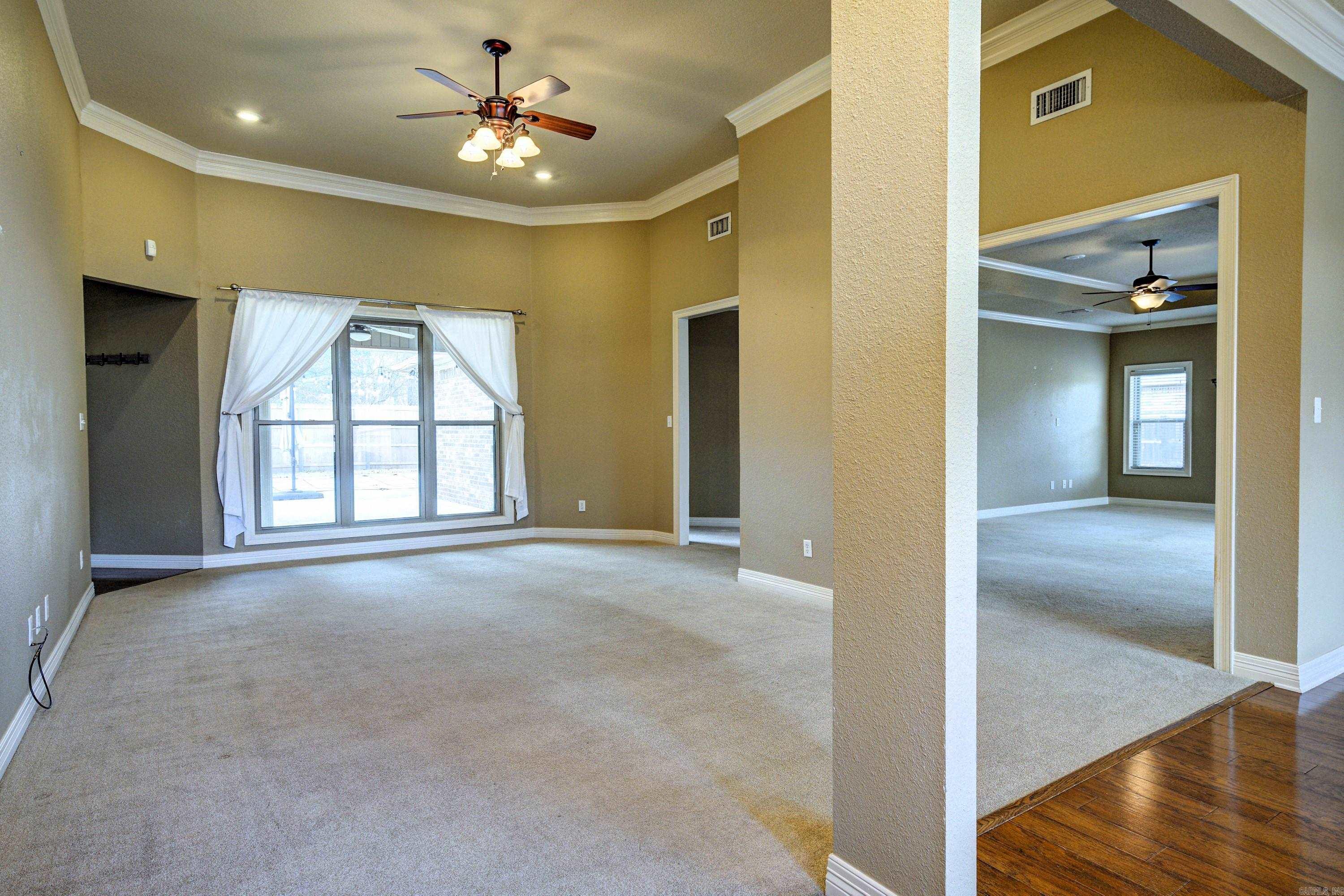 COUNTRY HILLS SUBD - Residential