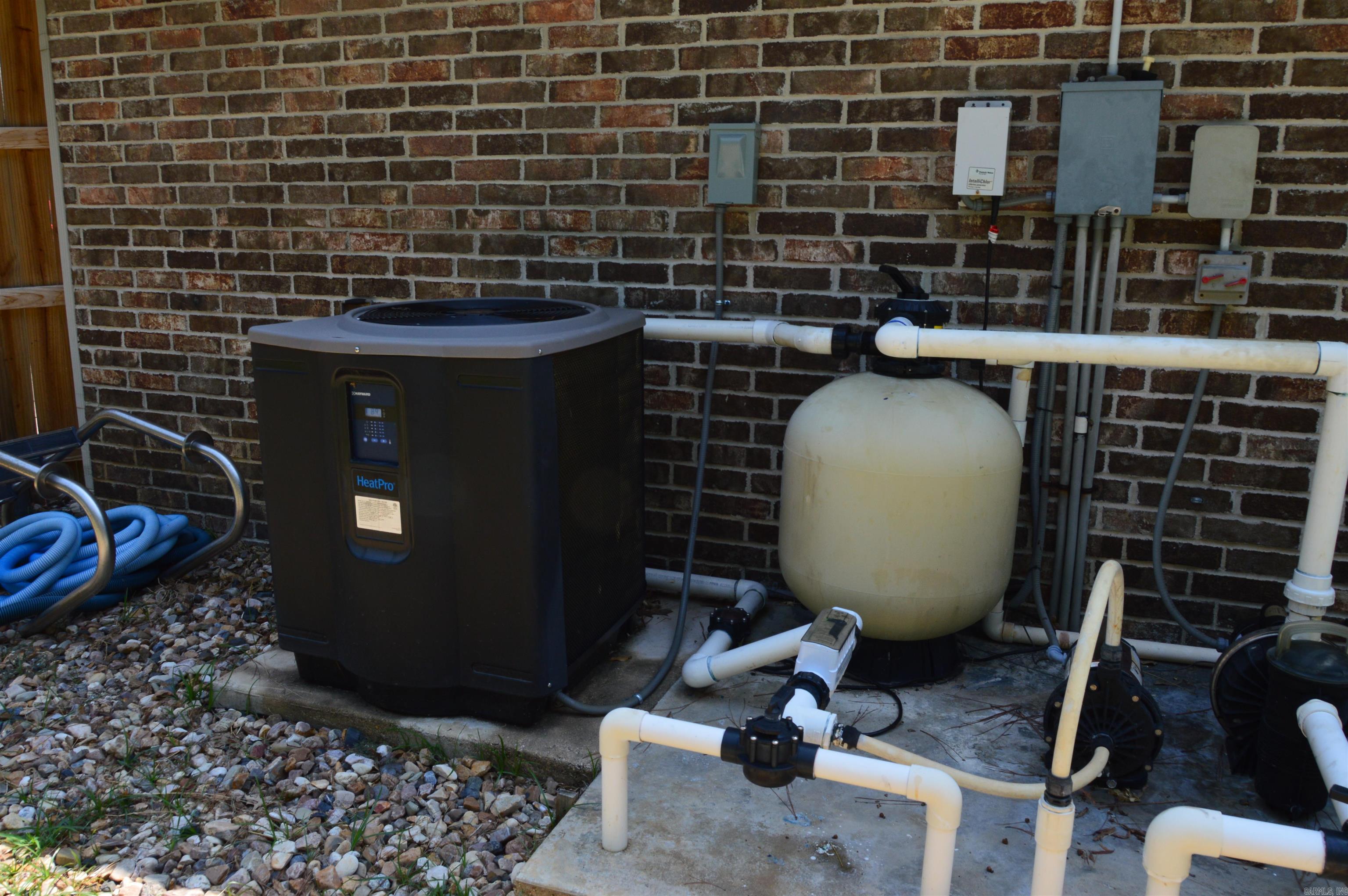 COUNTRY HILLS SUBD - Residential