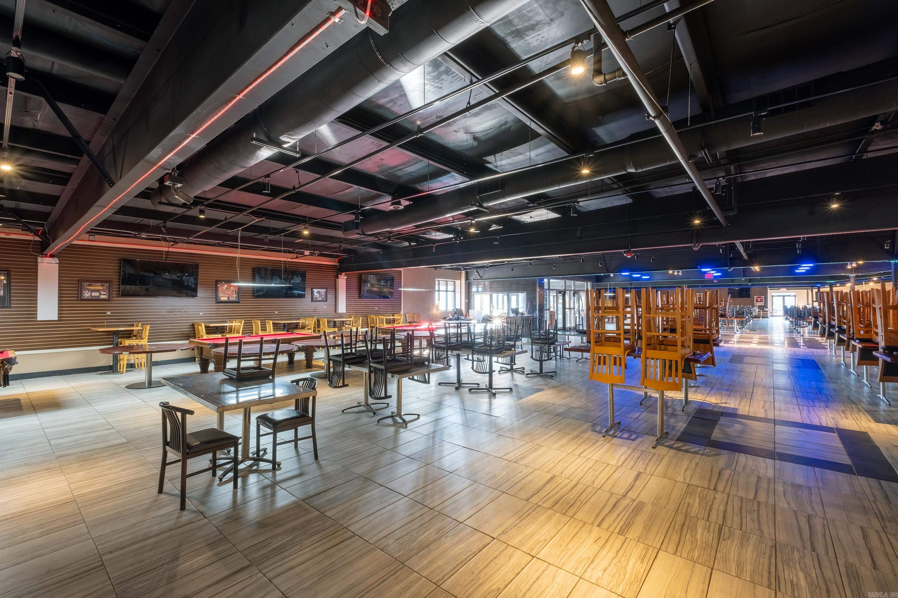 Metes & Bounds - Commercial Sale
