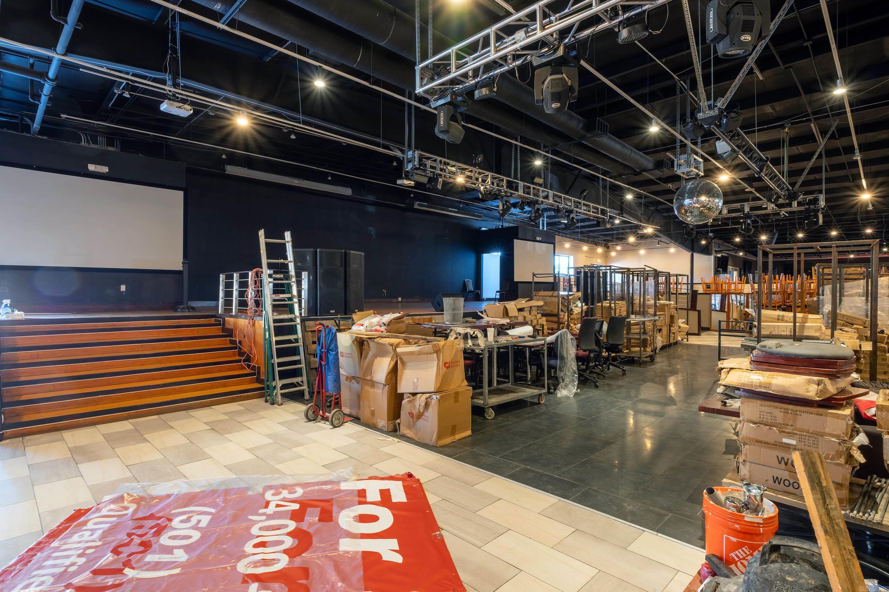 Metes & Bounds - Commercial Sale