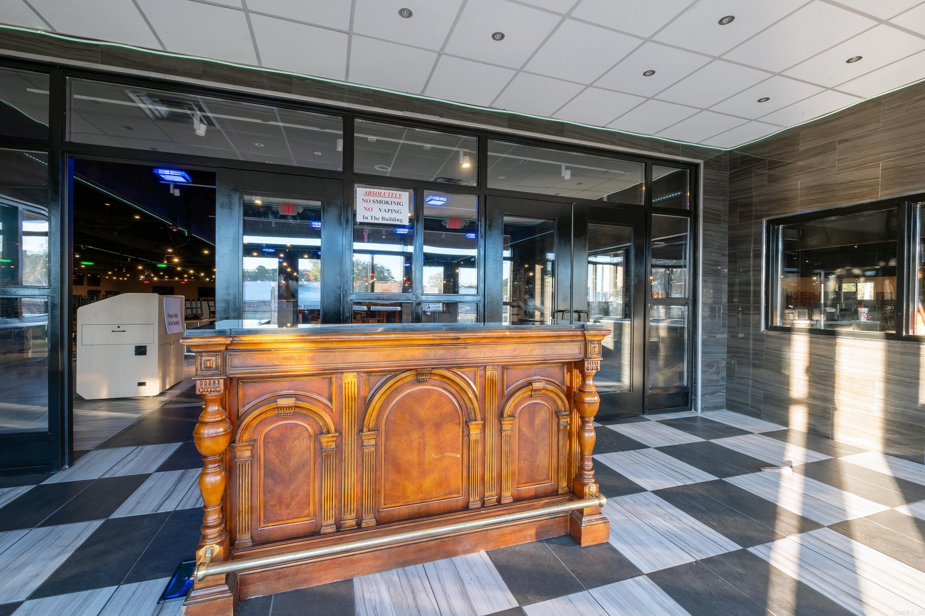 Metes & Bounds - Commercial Sale