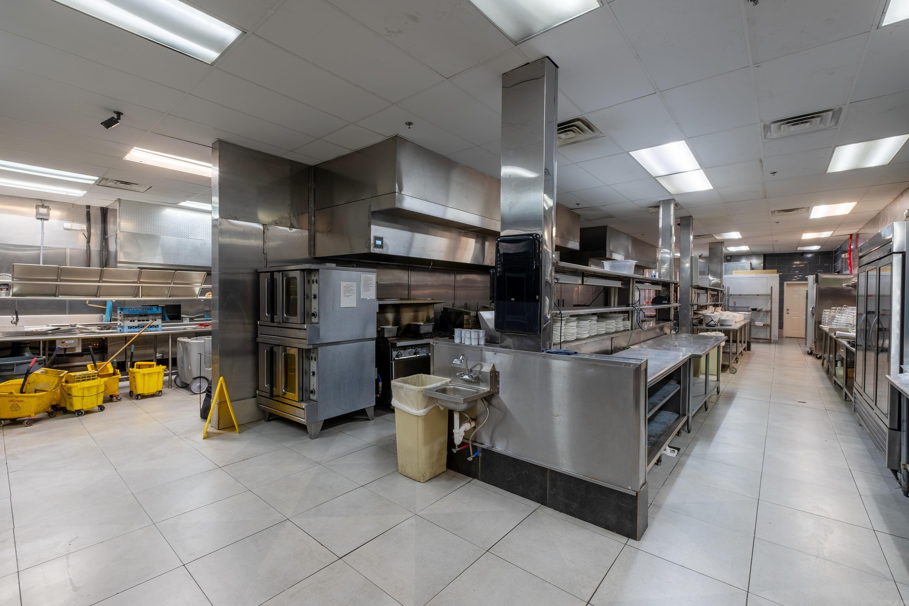 Metes & Bounds - Commercial Sale