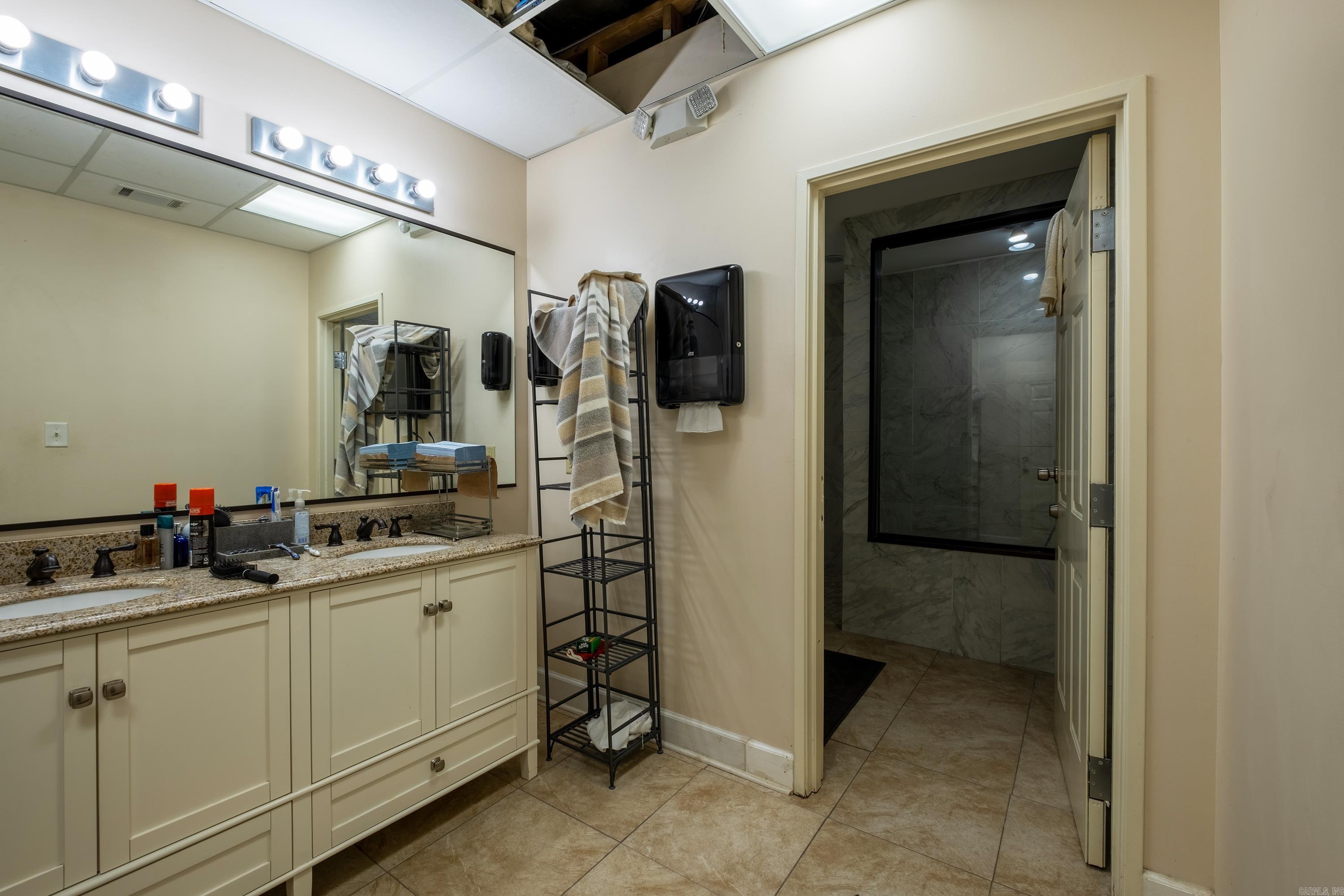 Metes & Bounds - Commercial Sale