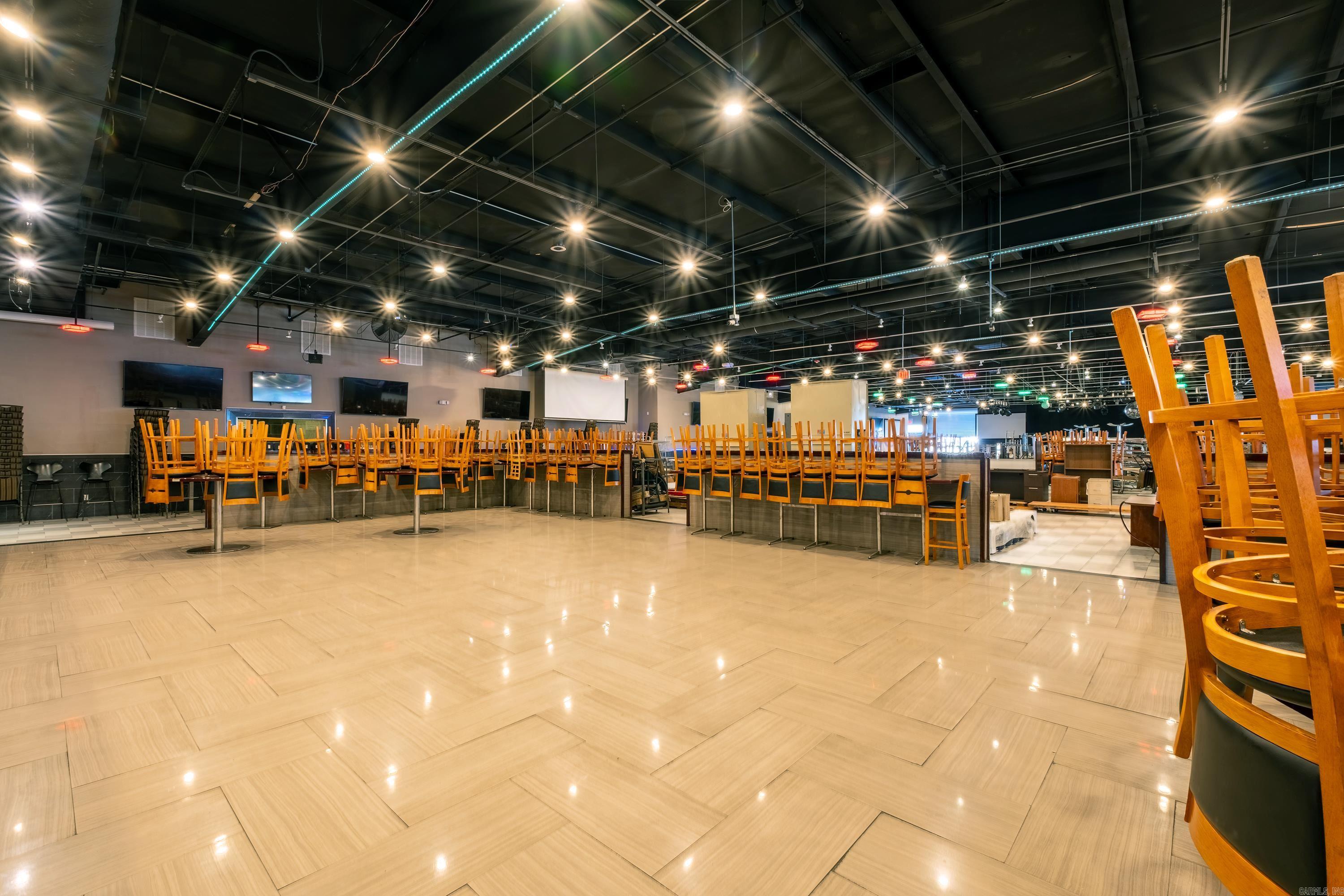 Metes & Bounds - Commercial Sale