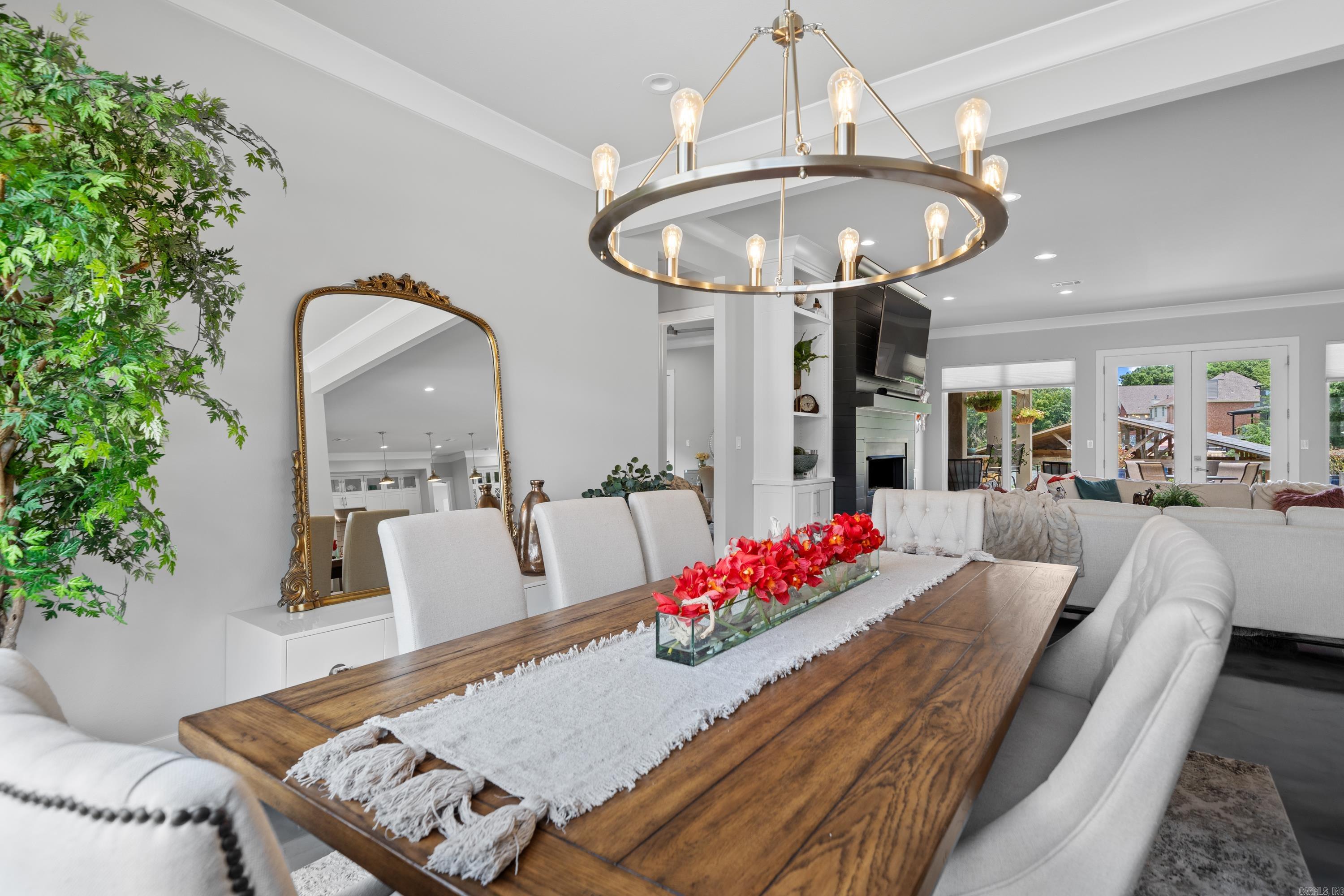 HUNTERS COVE - Residential