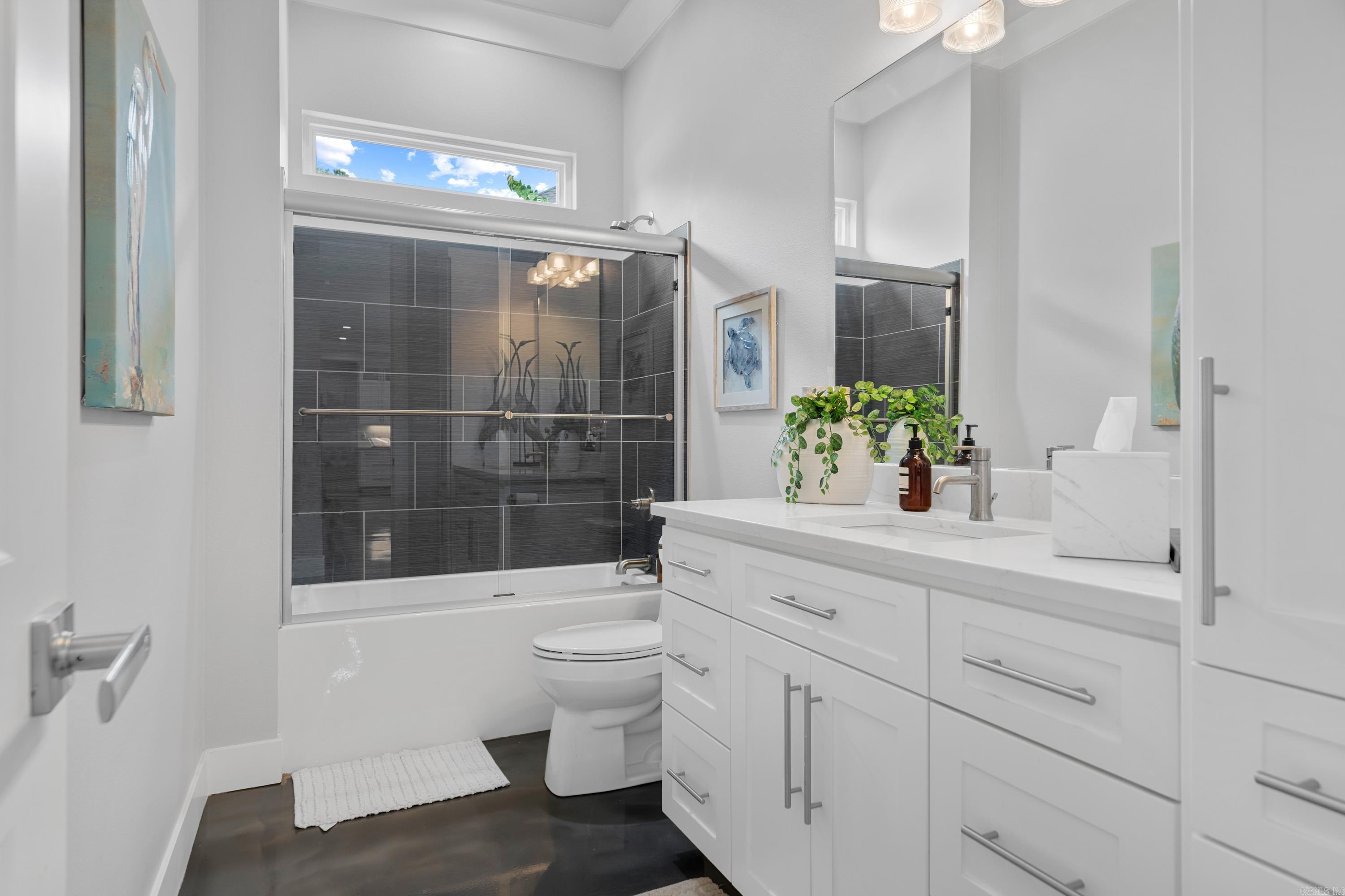 HUNTERS COVE - Residential