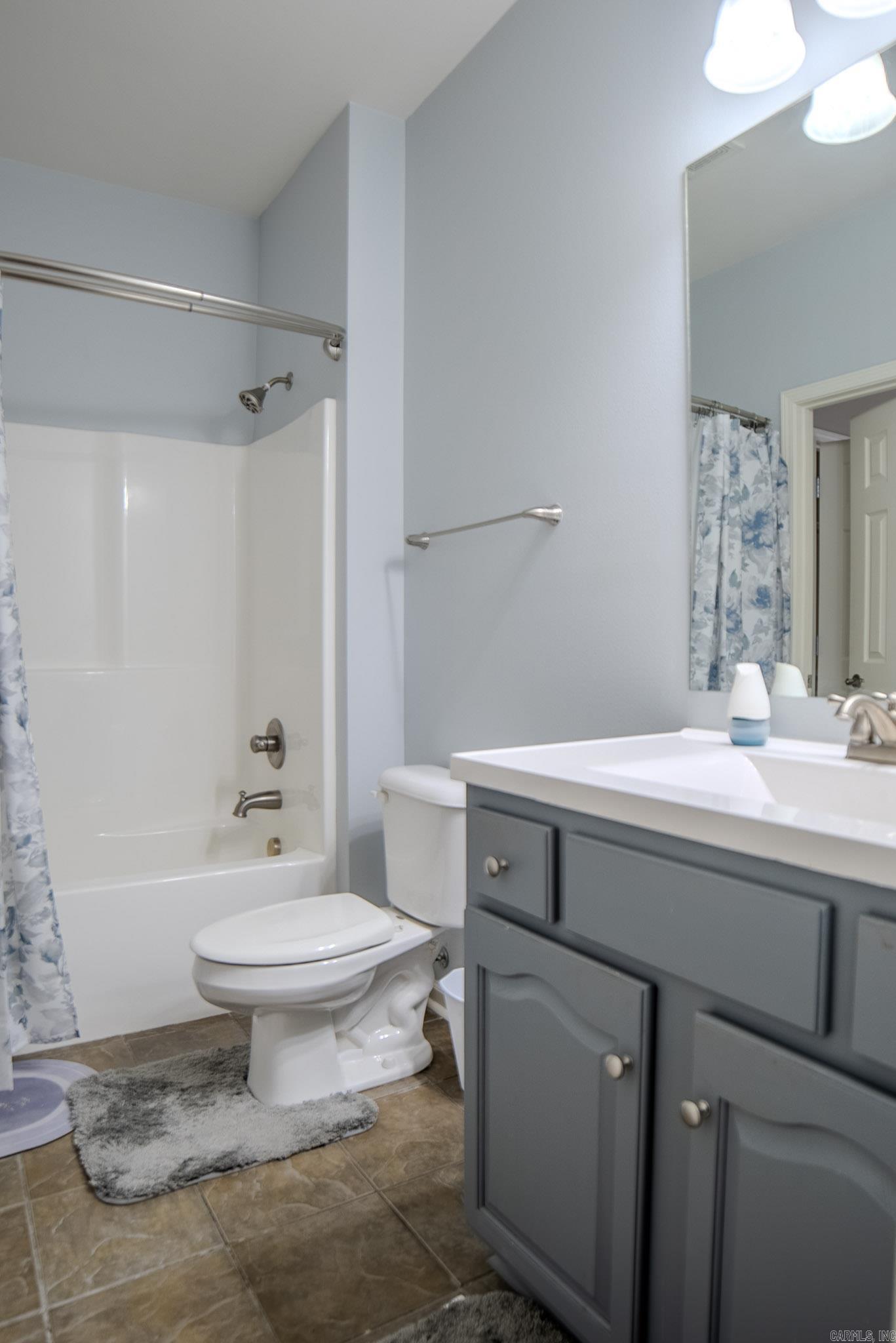 ANDRES PLACE - Residential