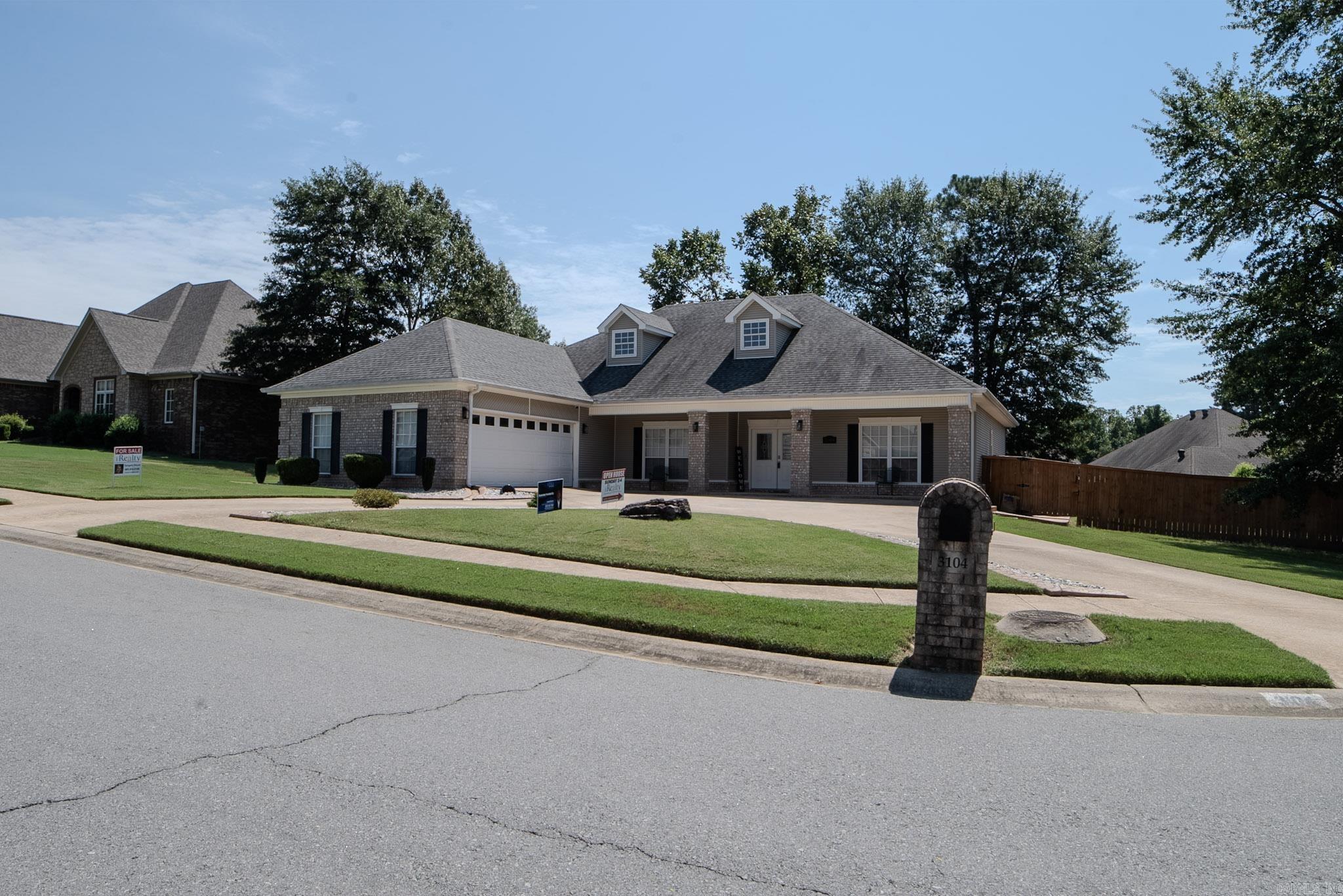 ANDRES PLACE - Residential