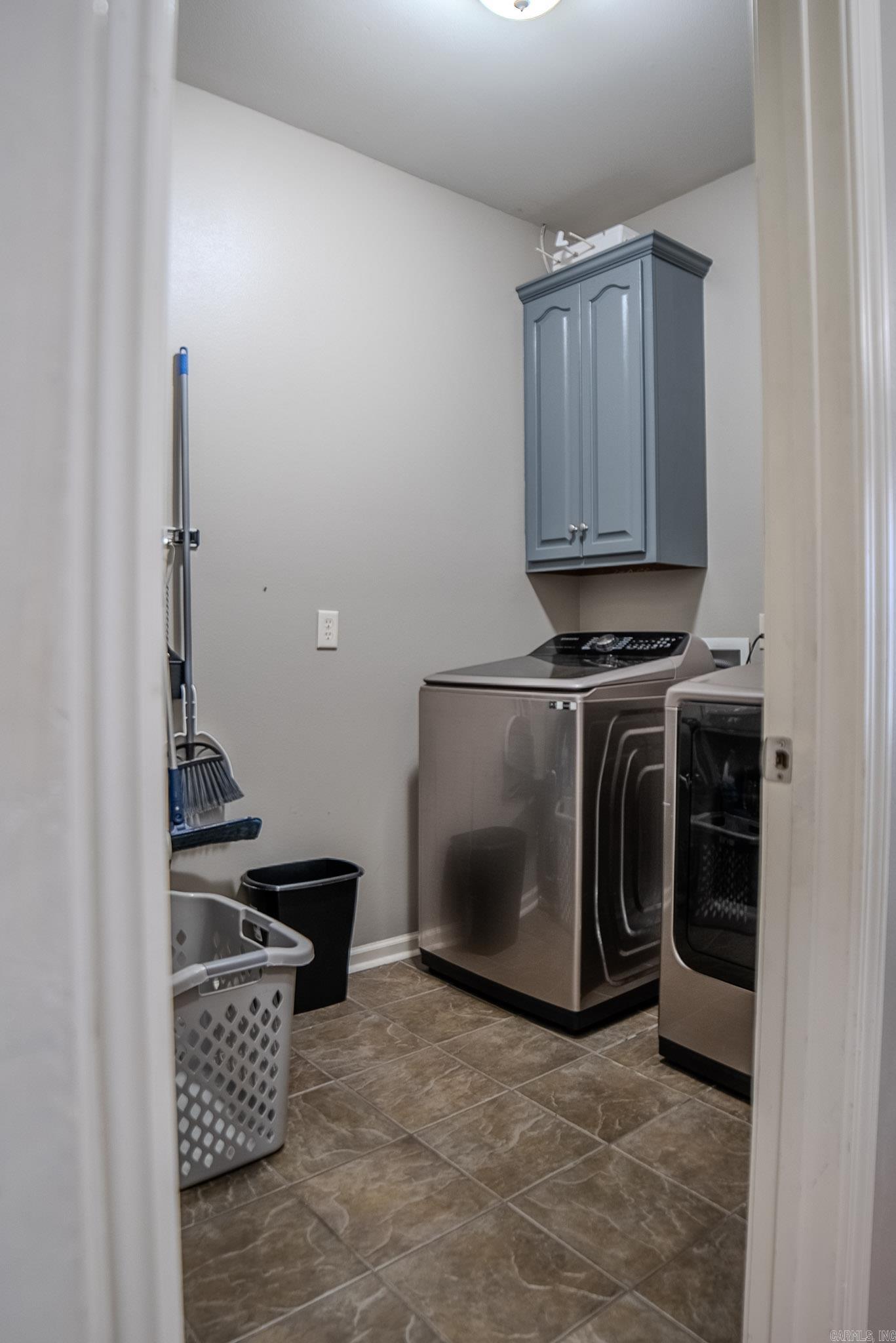 ANDRES PLACE - Residential