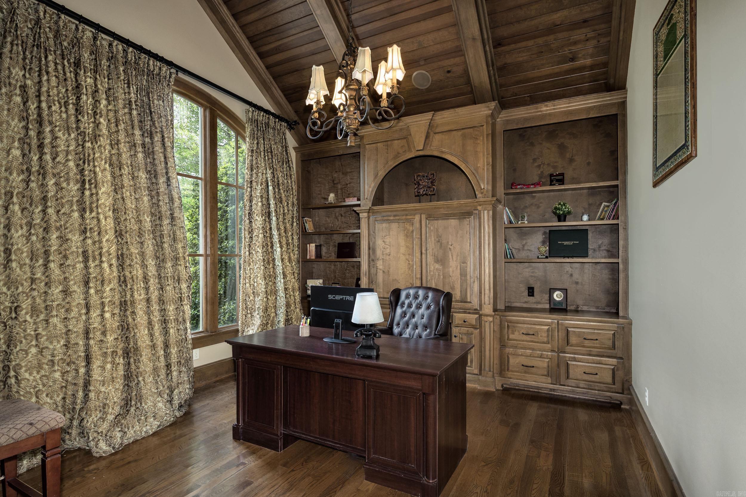 CHENAL VALLEY DEAUVILLE PLACE - Residential