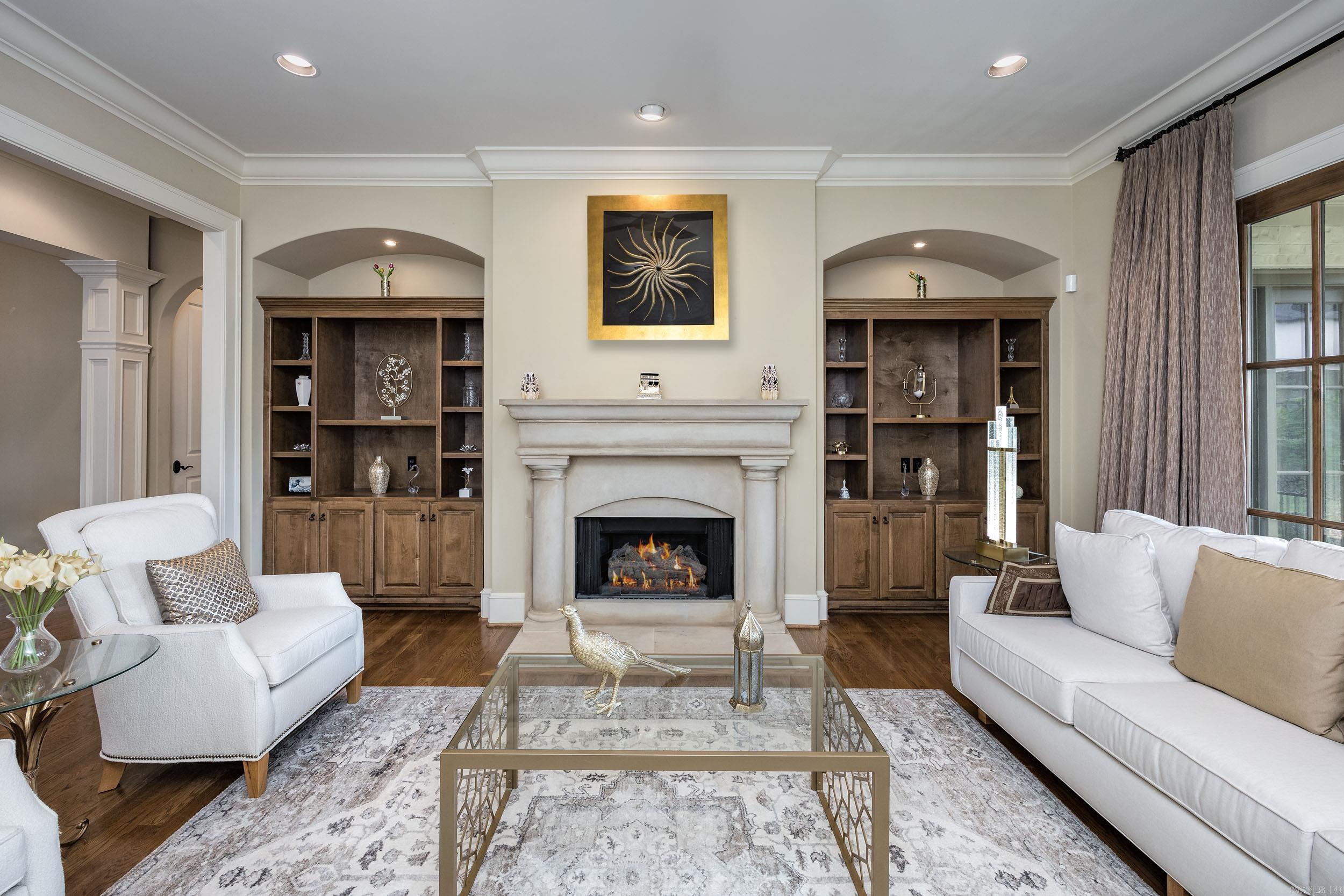 CHENAL VALLEY DEAUVILLE PLACE - Residential